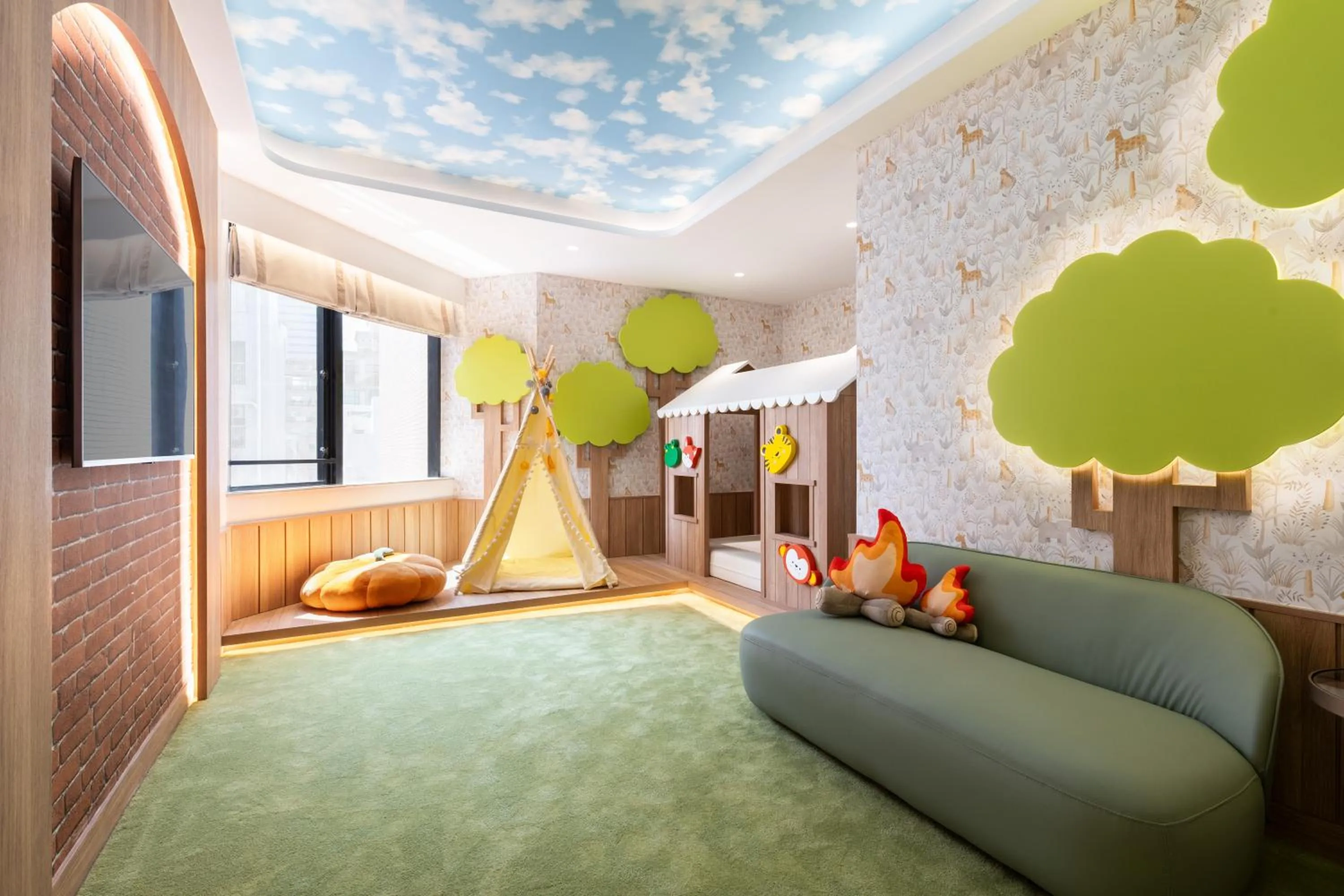 Living room in The Kimberley Hotel