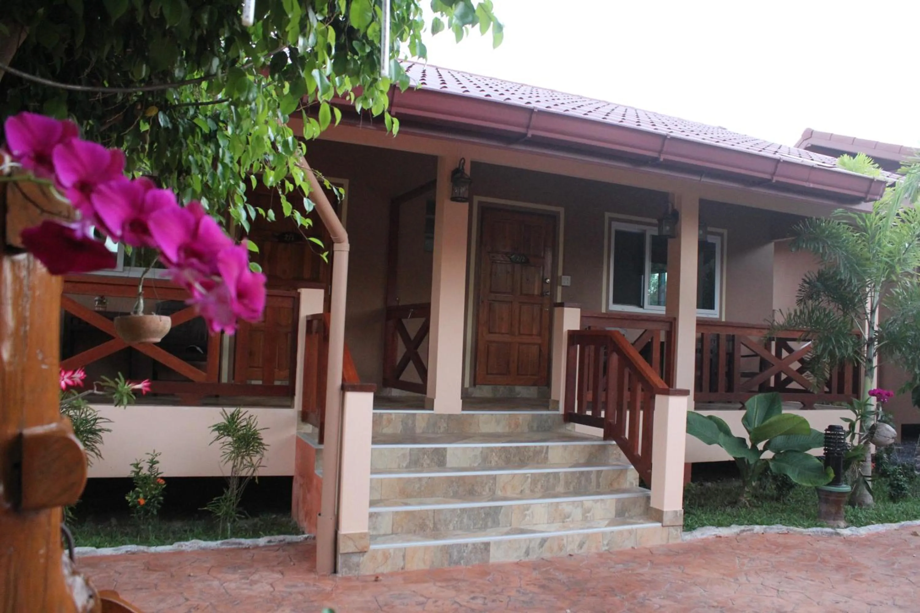 Property building in Rimlay Park Resort