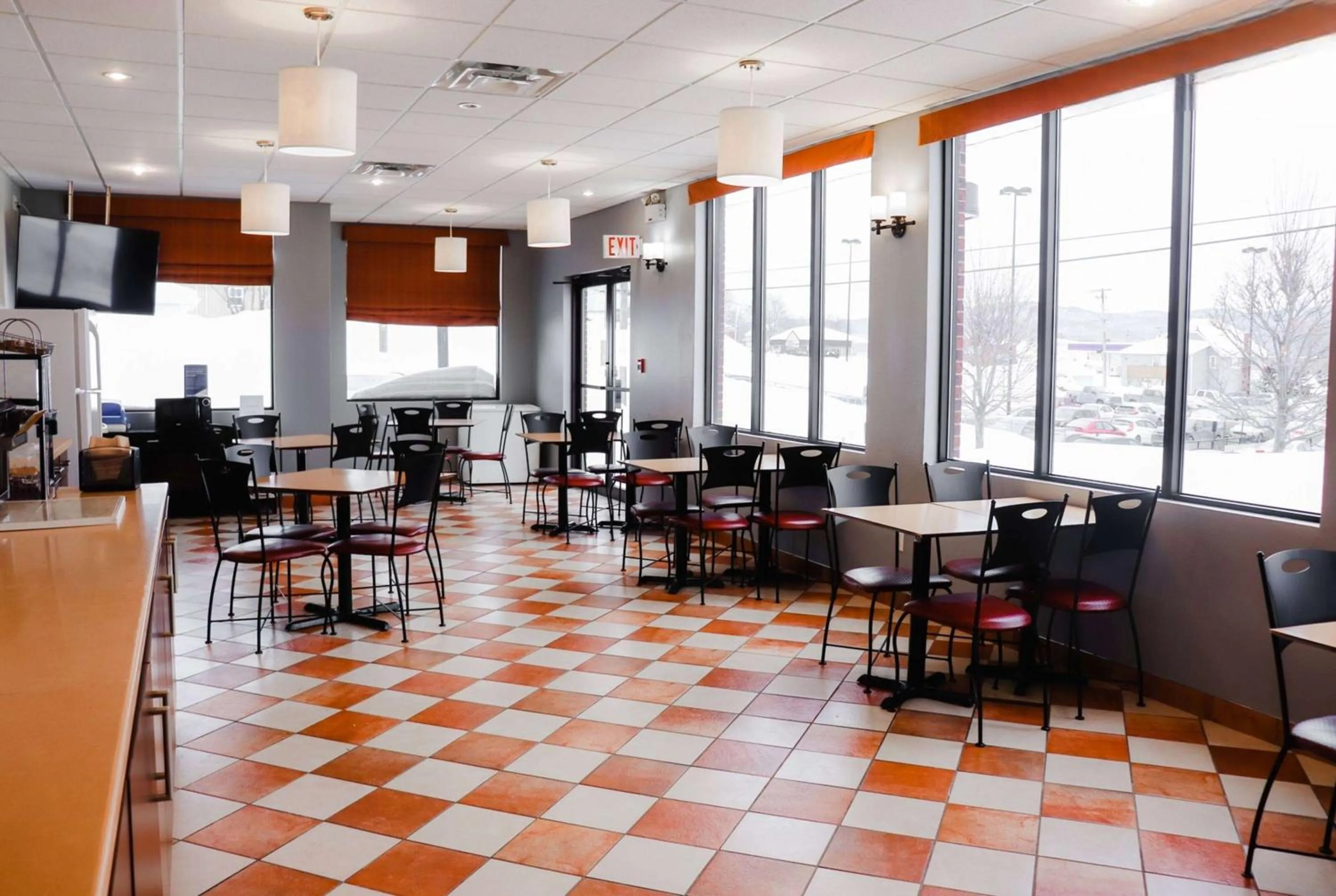 Property building in Super 8 by Wyndham Campbellton NB