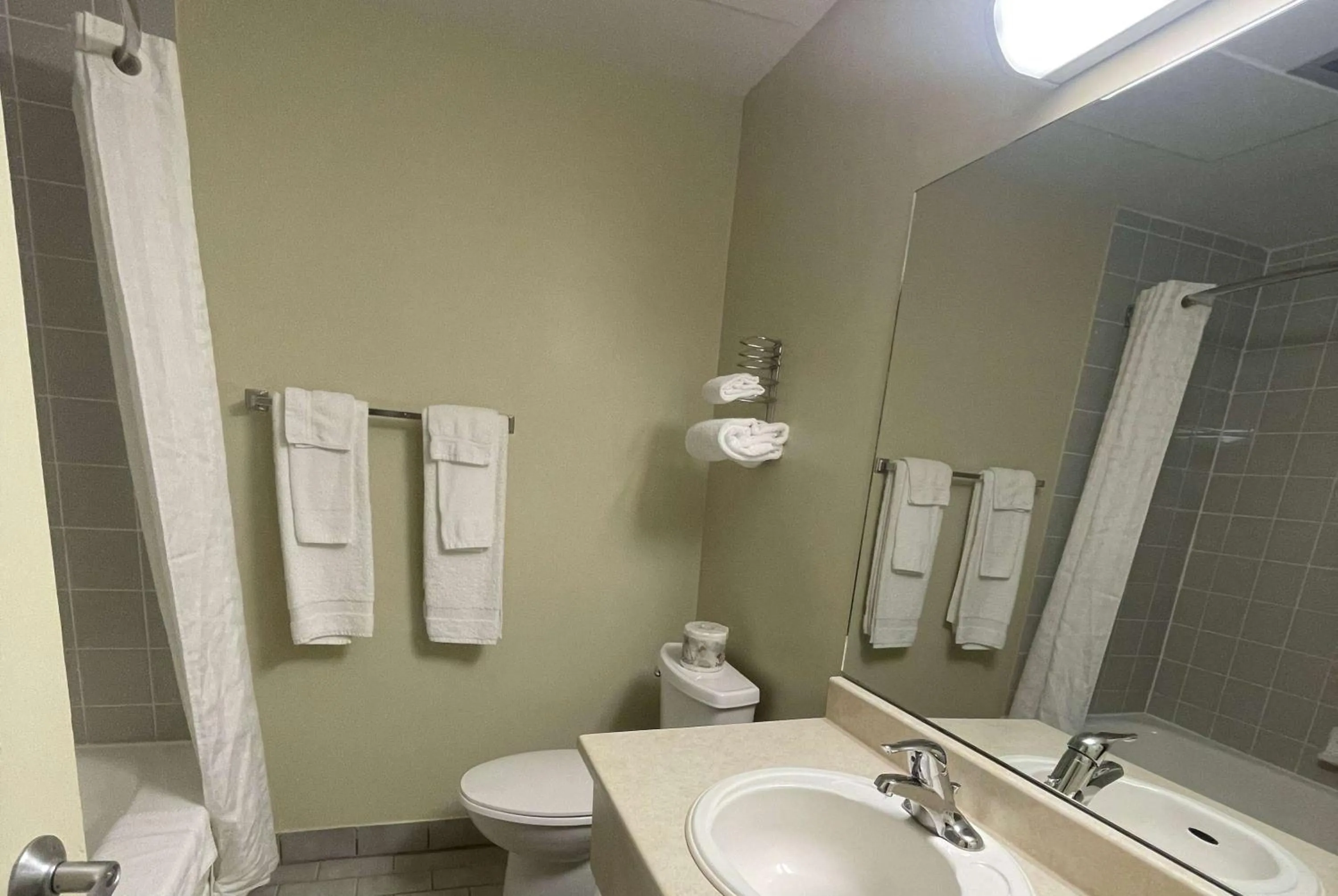 Bathroom in Super 8 by Wyndham Campbellton NB