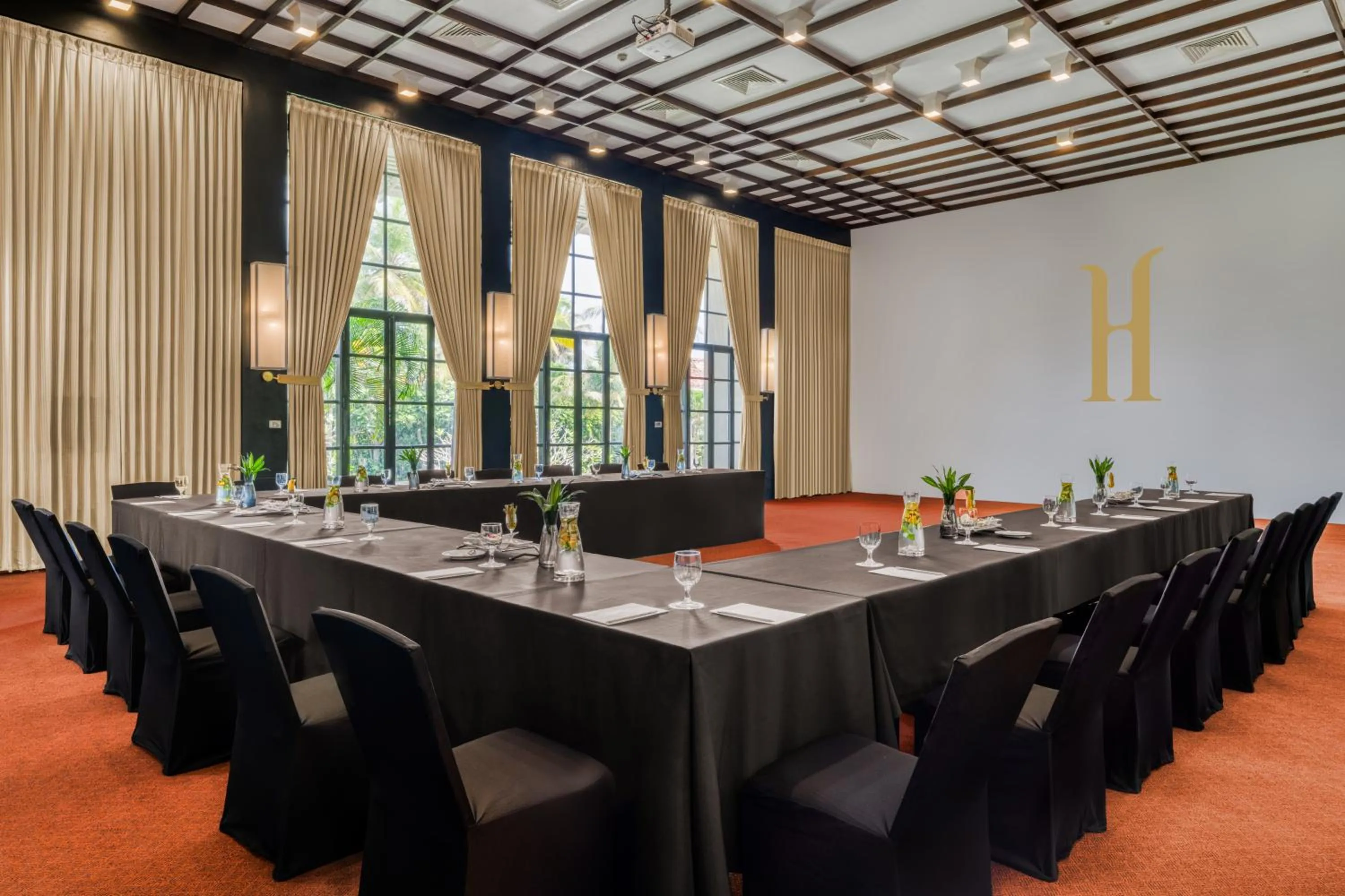 Meeting/conference room in Heritance Ahungalla