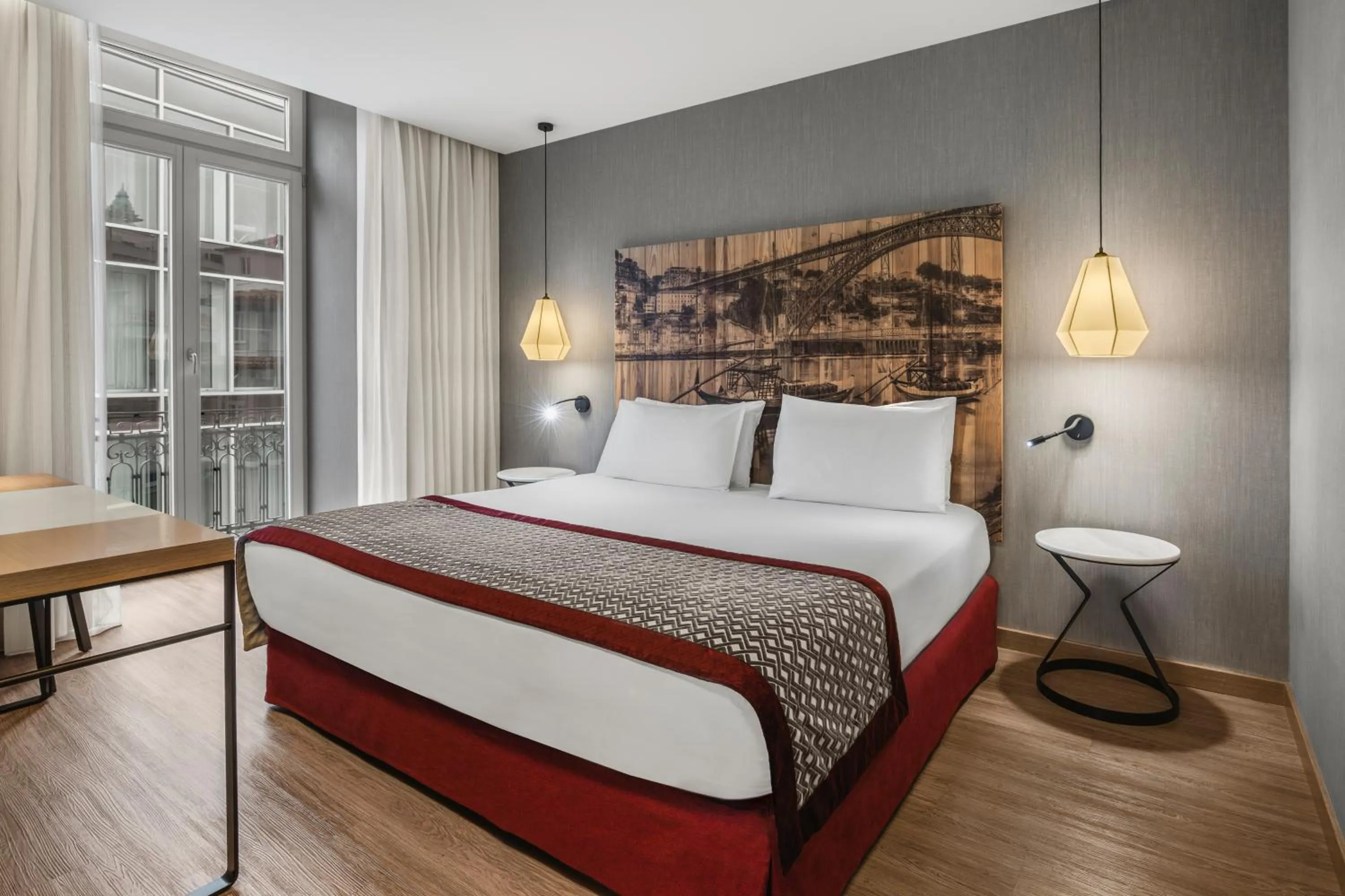 Bed in Eurostars Porto Centro