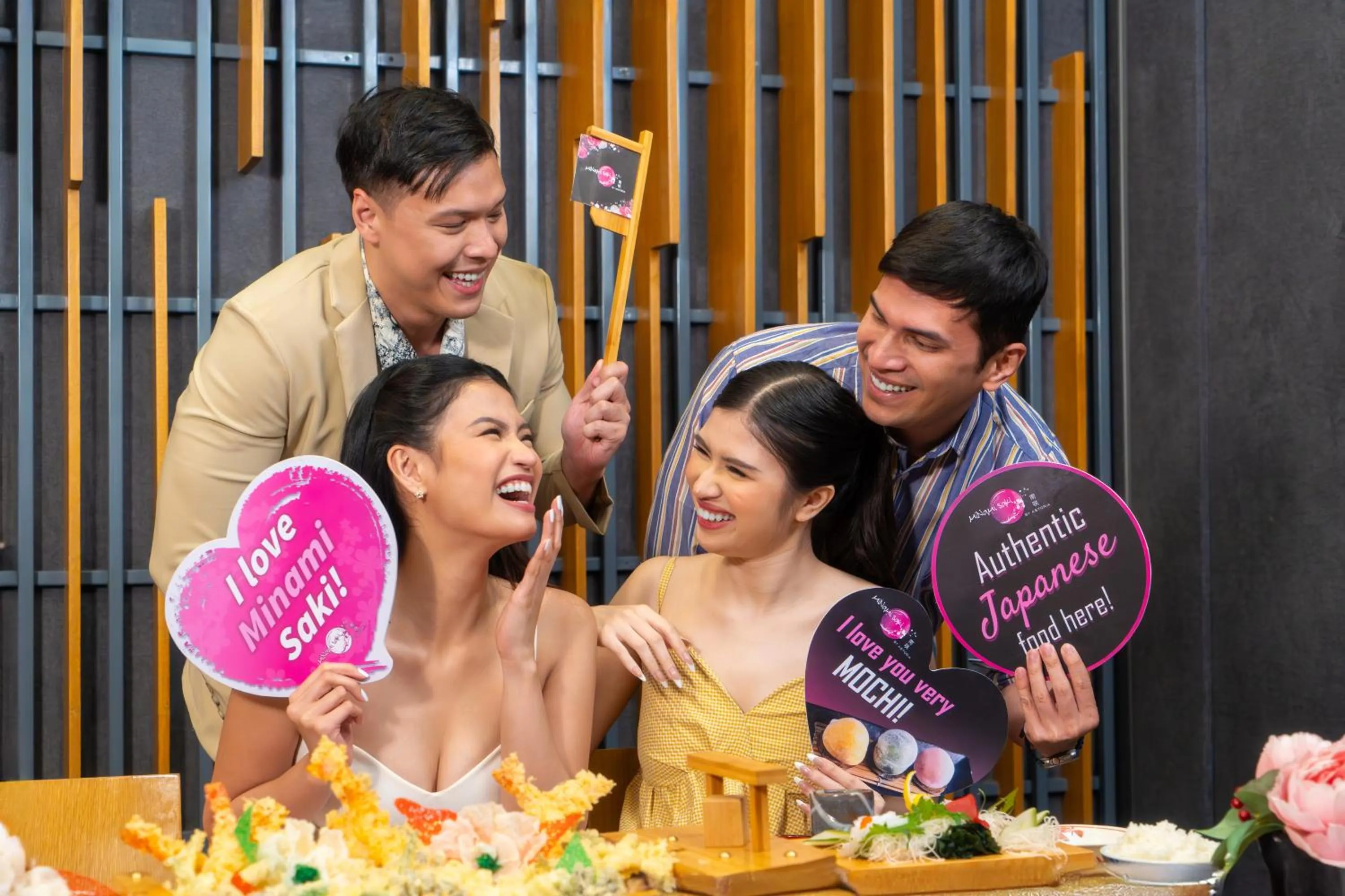 Restaurant/places to eat in Astoria Plaza