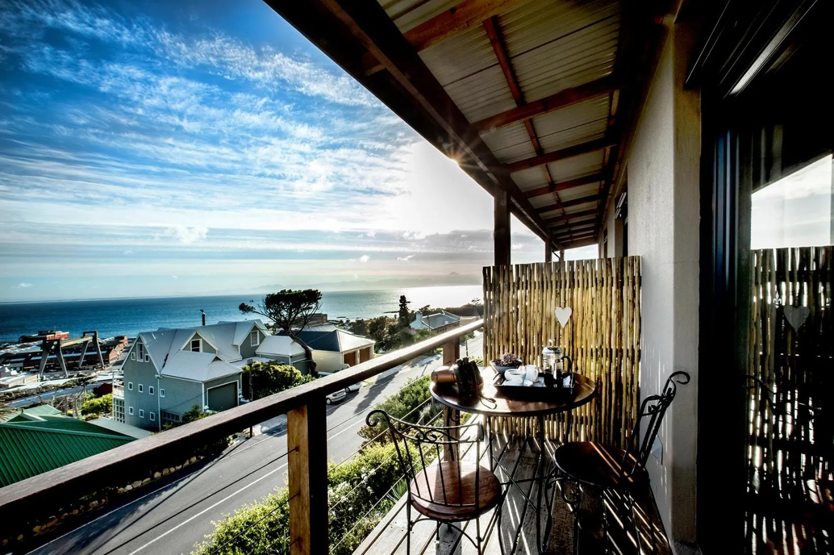 Day in Mariner Guesthouse & Villa