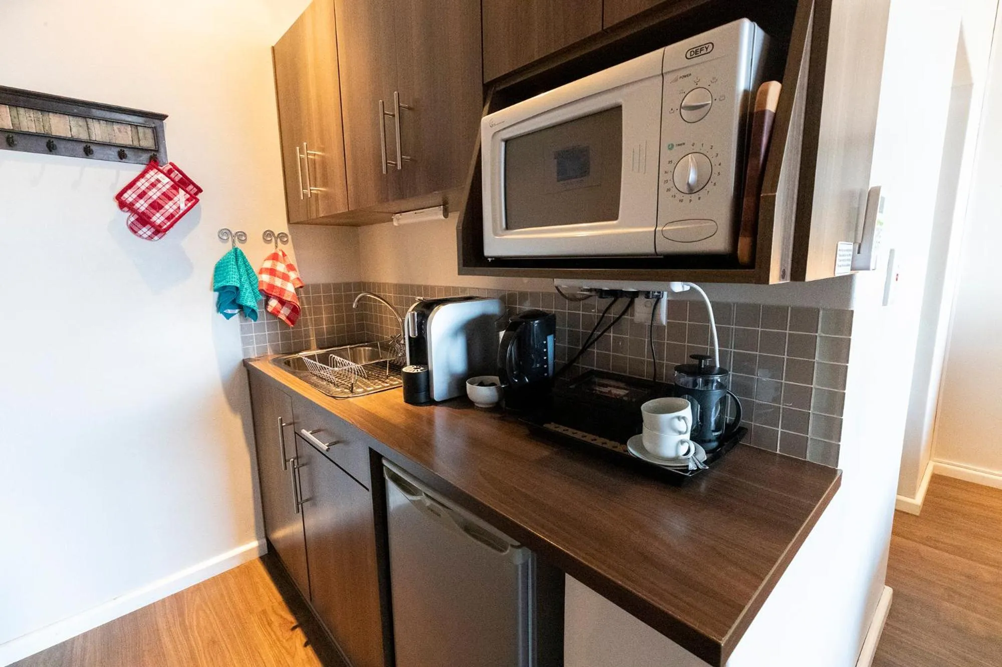 Kitchen or kitchenette in Mariner Guesthouse & Villa