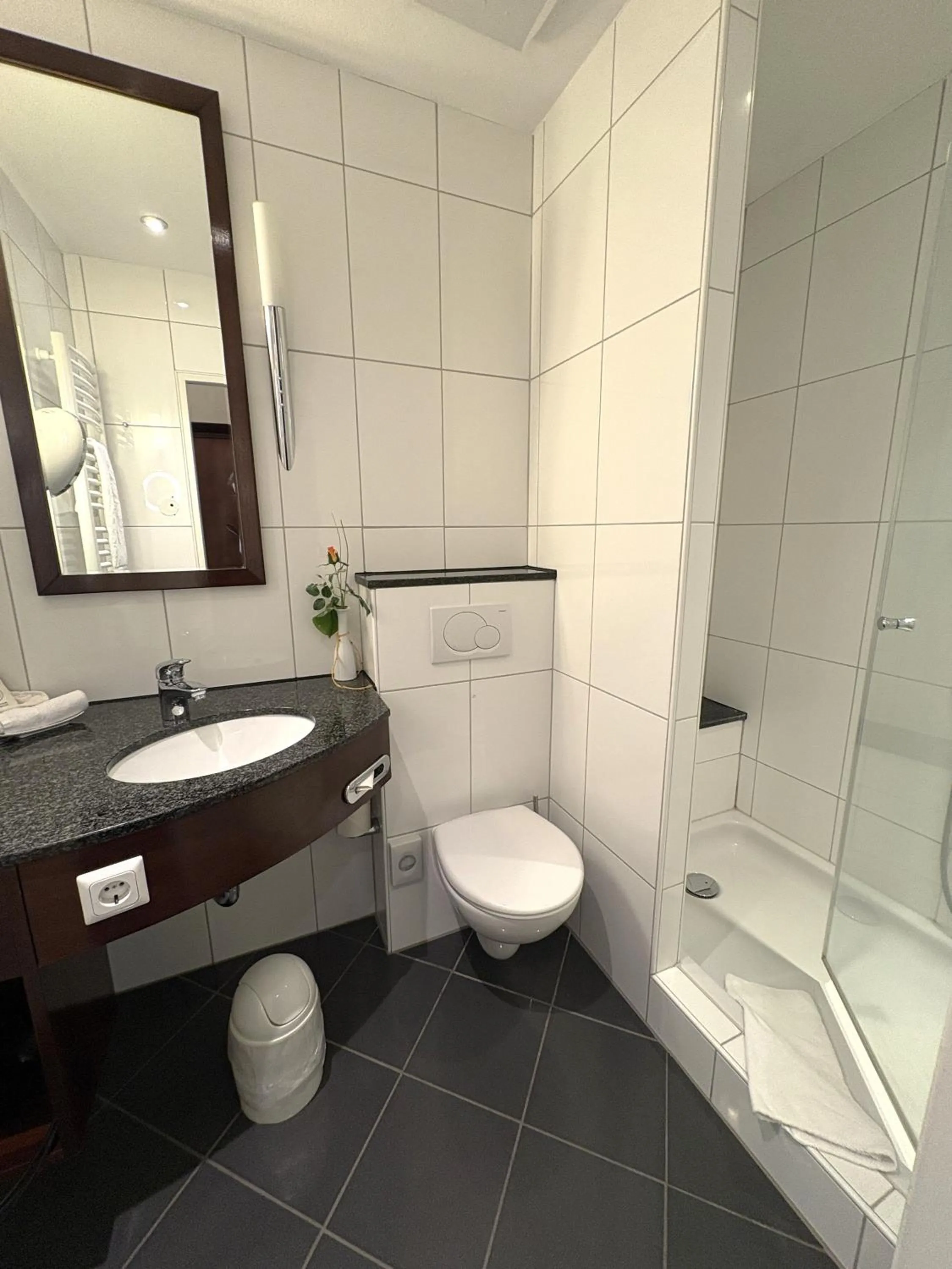 Bathroom in Akzent Hotel Höltje