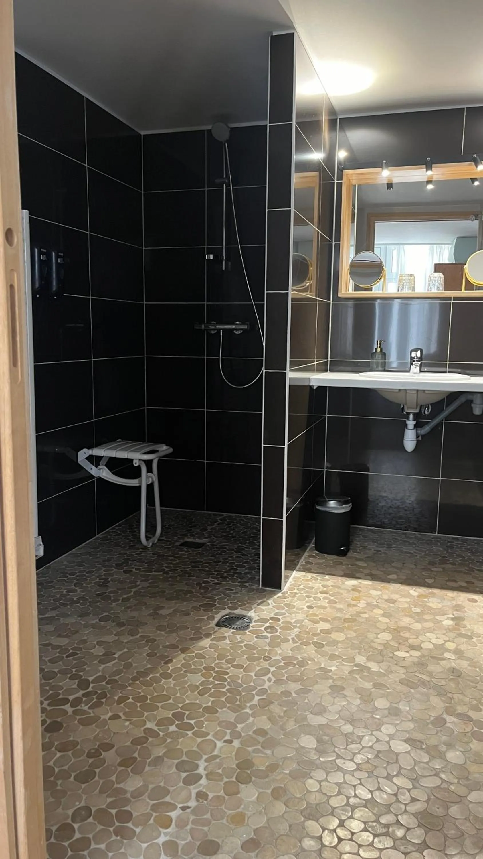 Hôtel Cosmopolitain