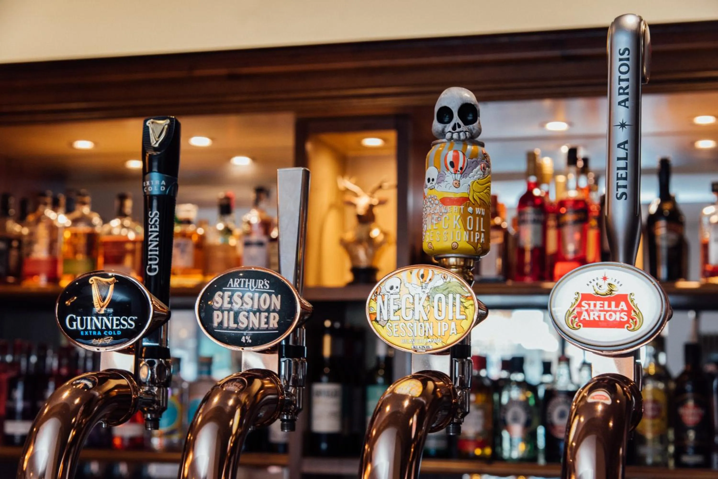 Restaurant/places to eat in Arthur's Bar & Accommodation