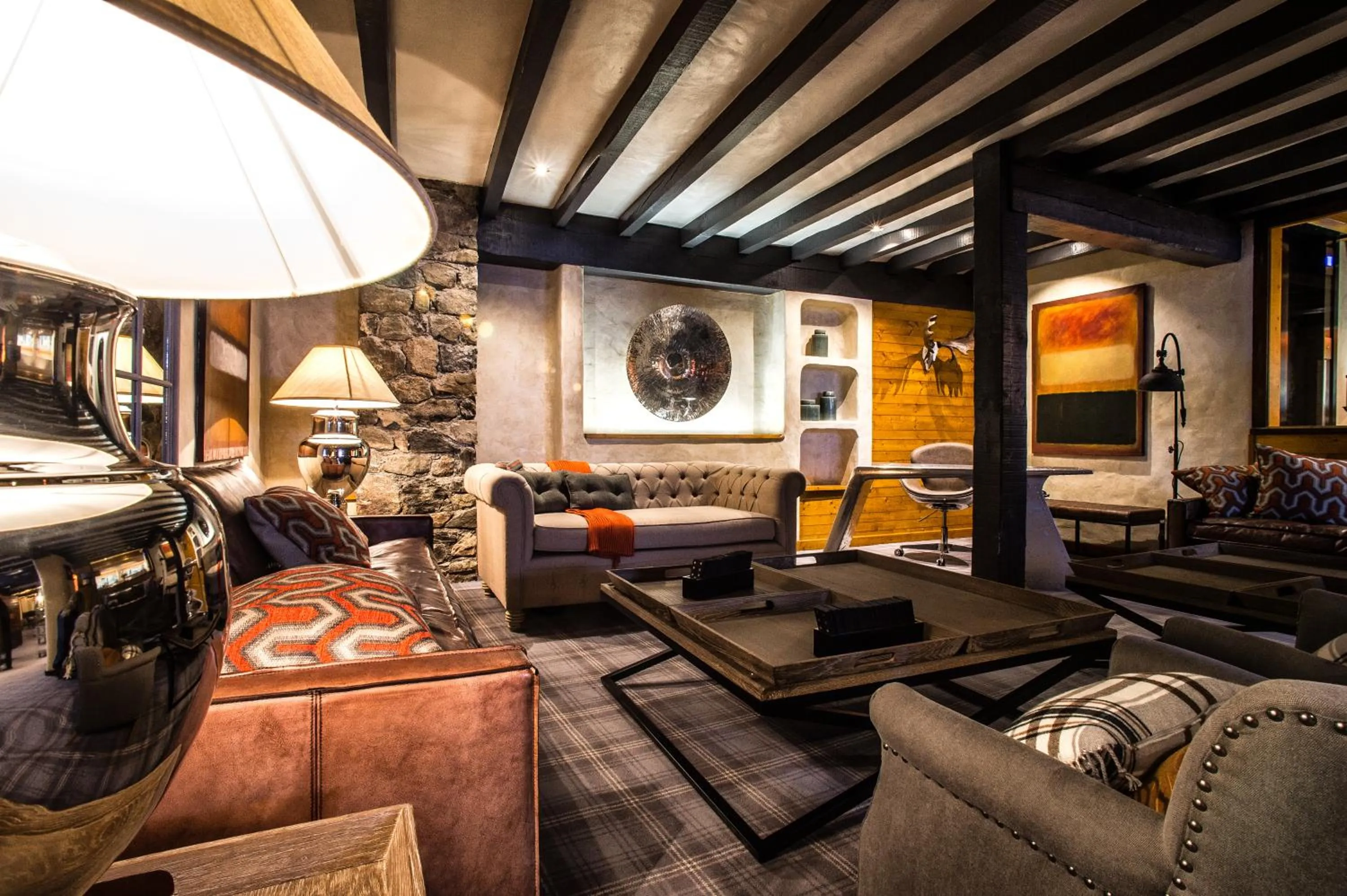 Lobby or reception in Hôtel Courcheneige