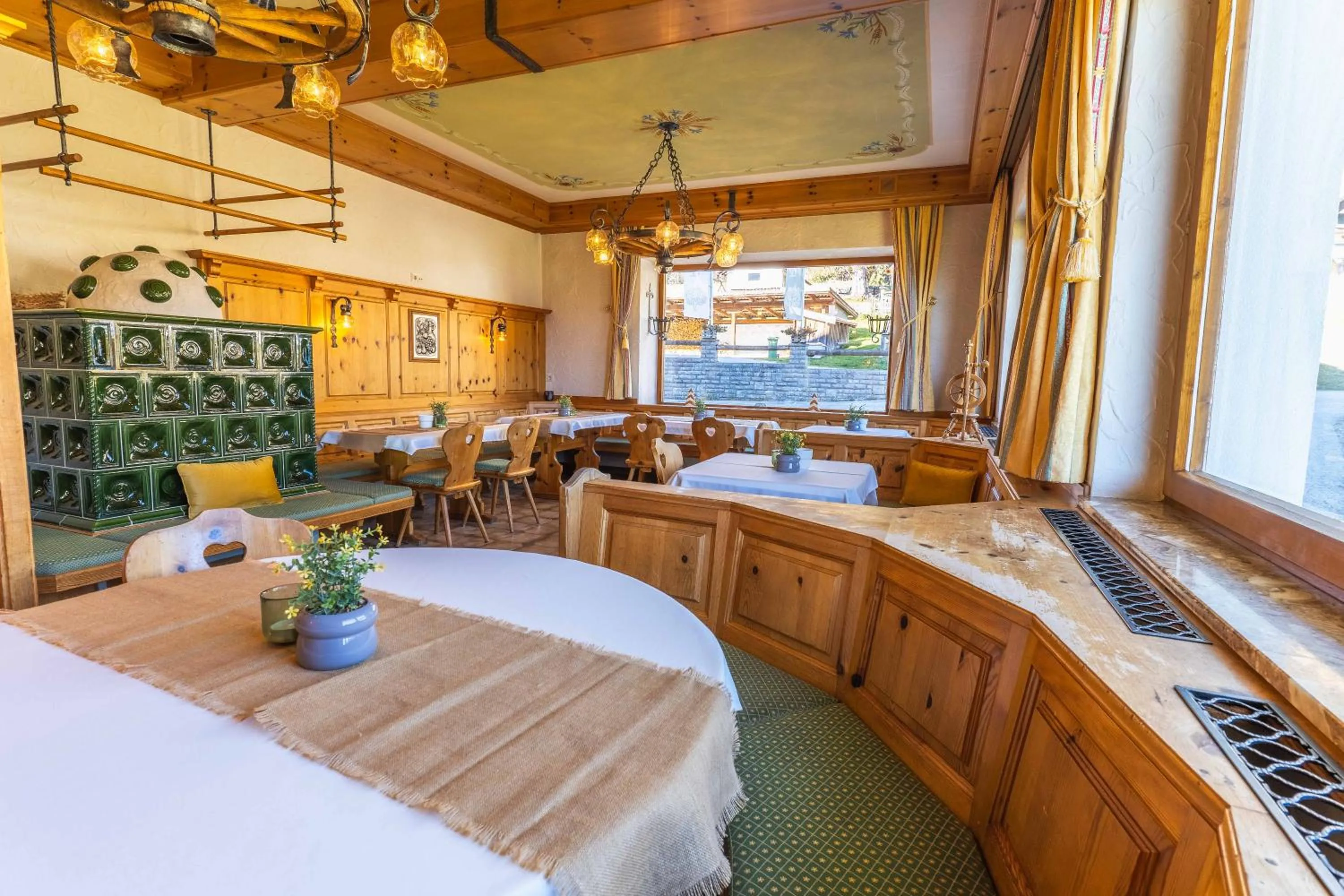 Breakfast, Bed in Hotel Ramsauhof Pool & Wellness Breakfast & Light Dinner Buffet