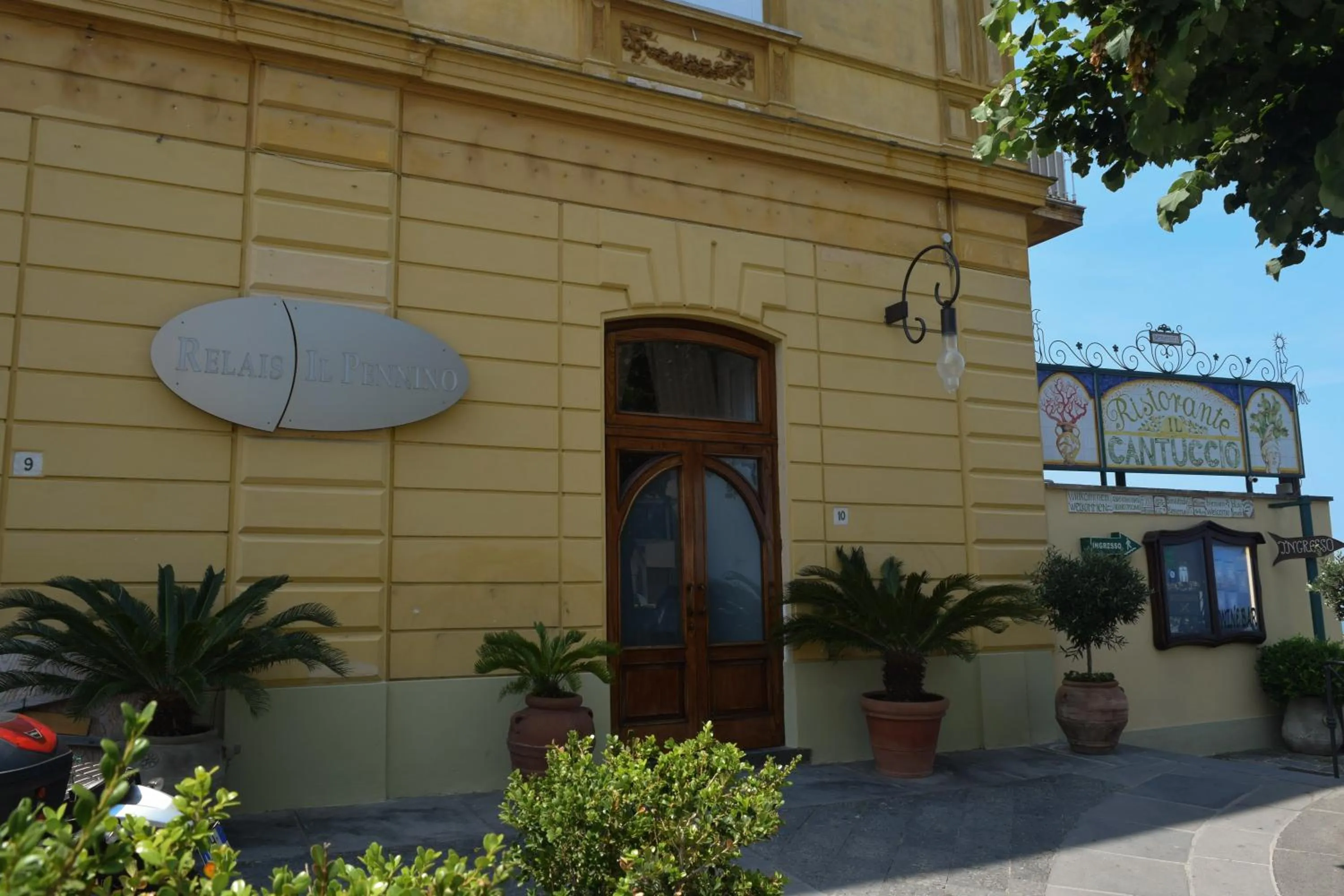 Property building in Relais Il Pennino