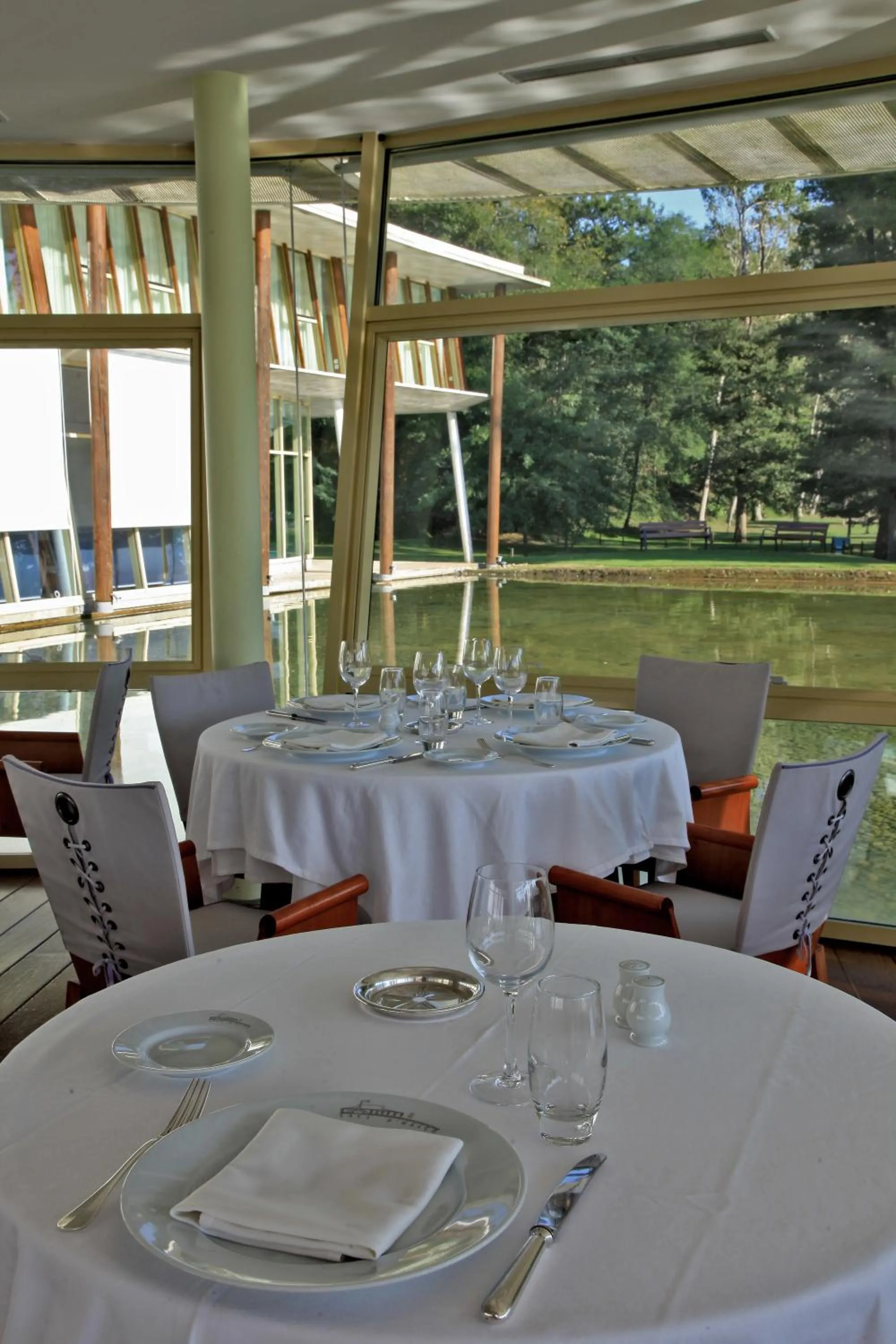 Restaurant/places to eat in Logis des Lacs d'Halco