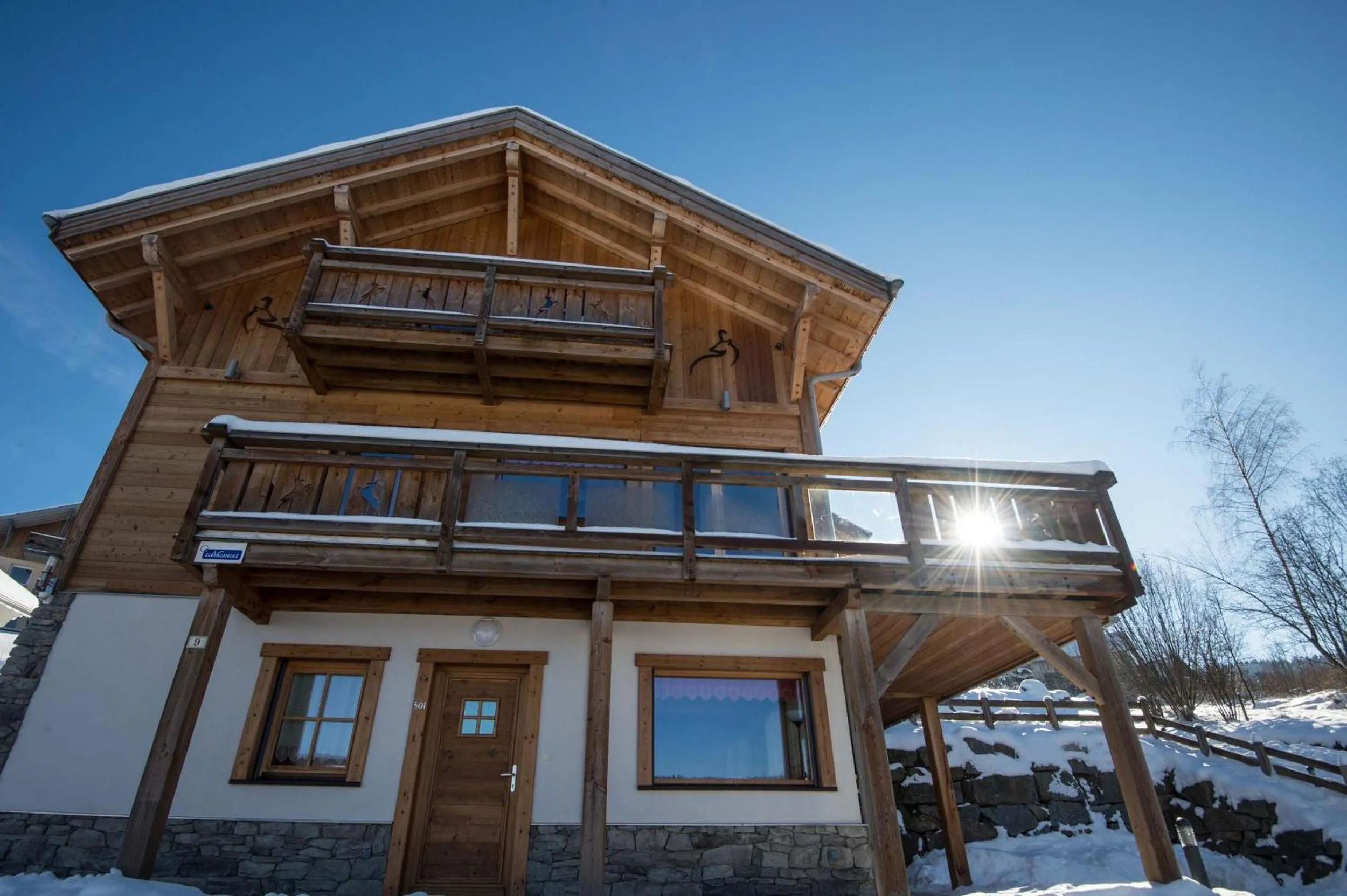 Property building in Les Adrets