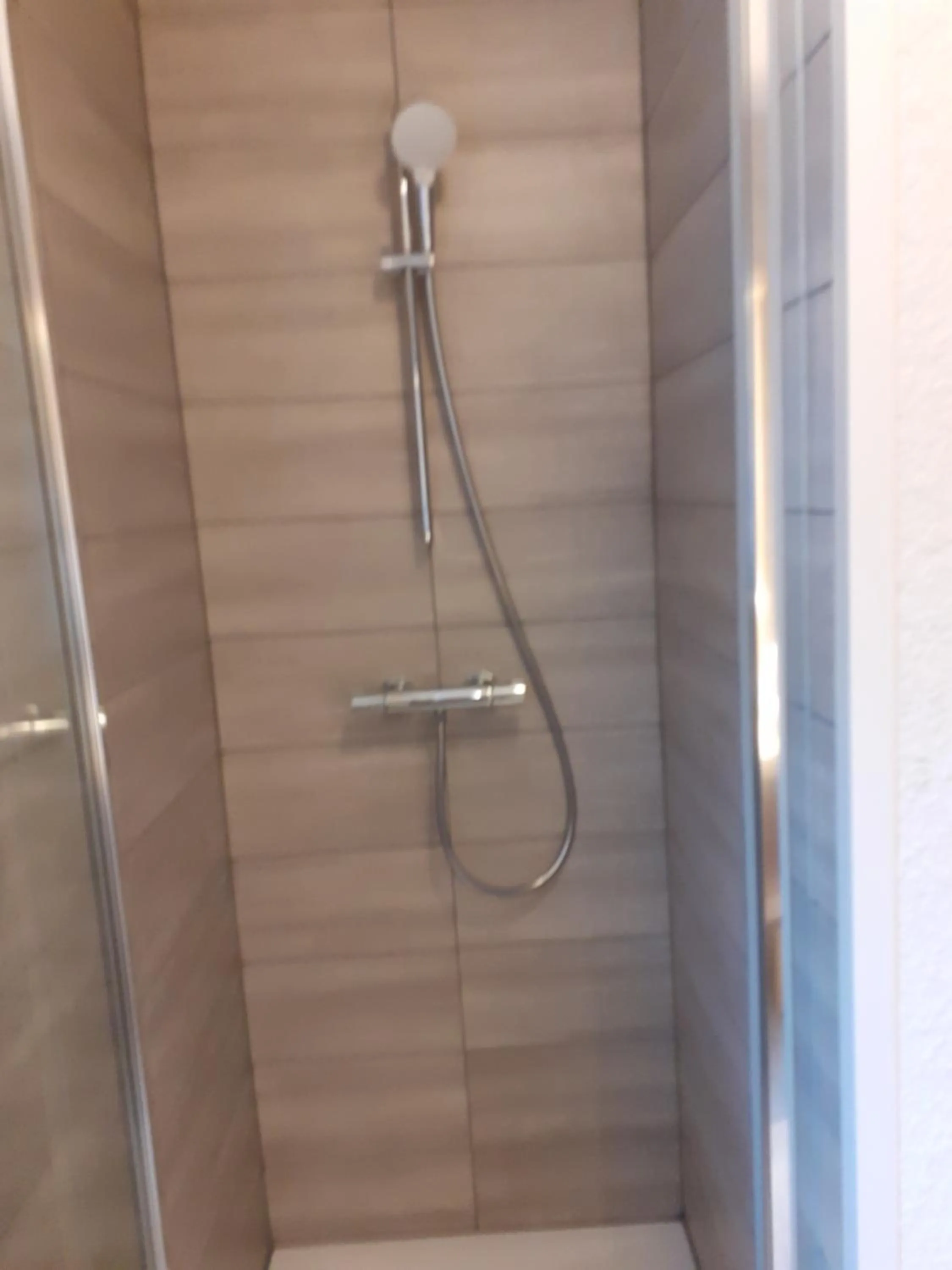 Shower in Les Adrets