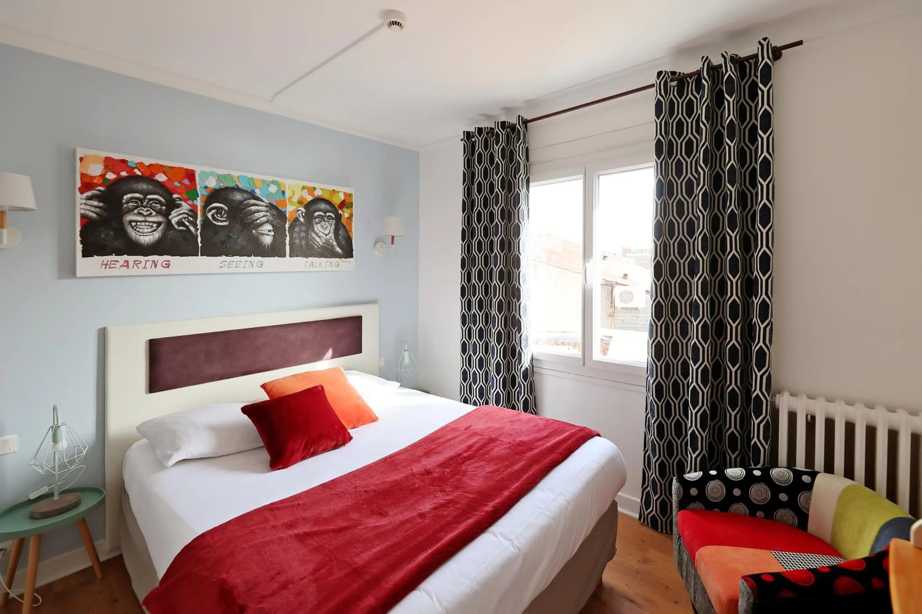 Bed in Hotel Les Pasteliers