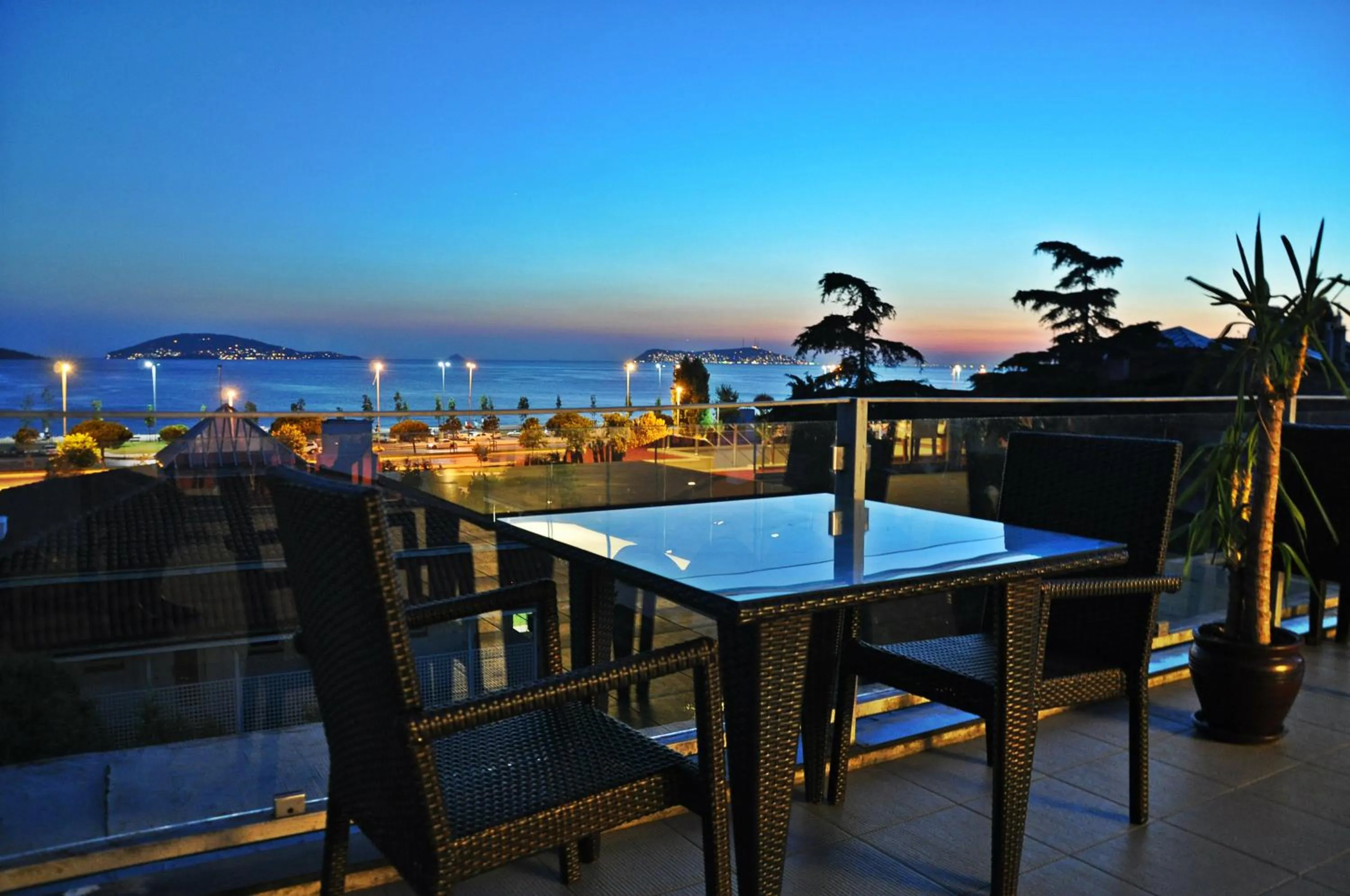 Balcony/Terrace in dragos island hotel