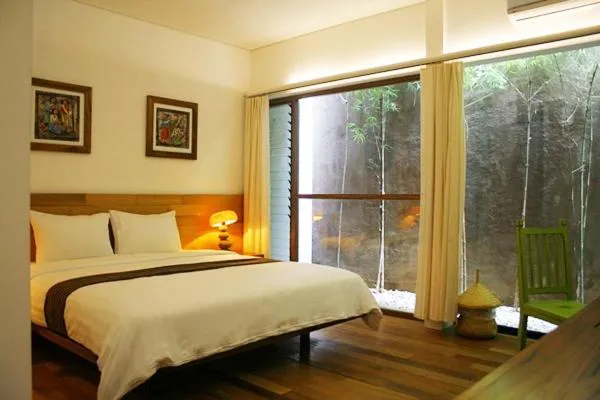 Shower, Bed in Rumah Turi Green Boutique Hotel