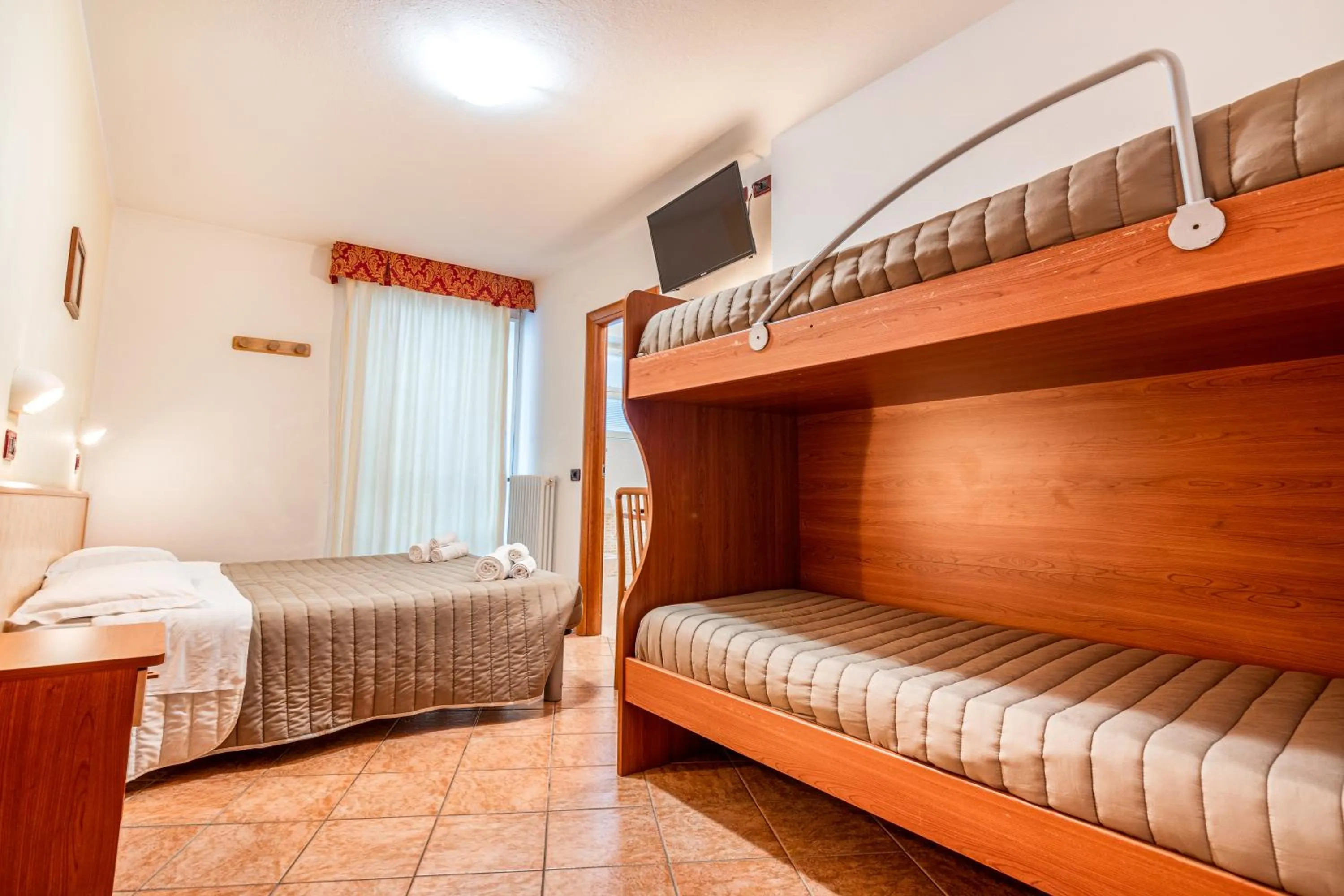 Bedroom, Bed in Hotel Zodiaco & Spa