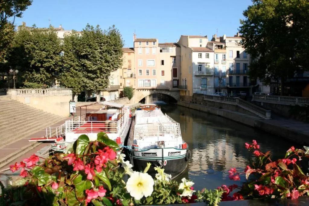 Natural landscape in Château De Siran - Hôtel & Spa