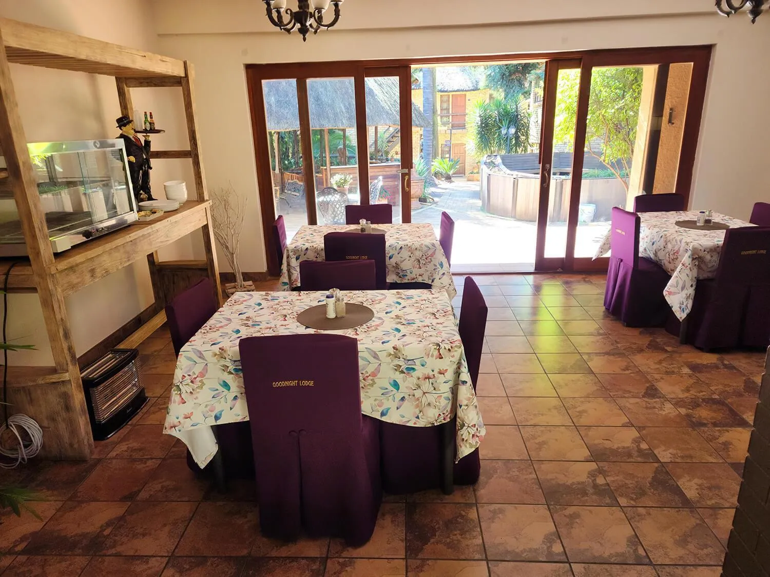 Bed in Goodnight Guest Lodge