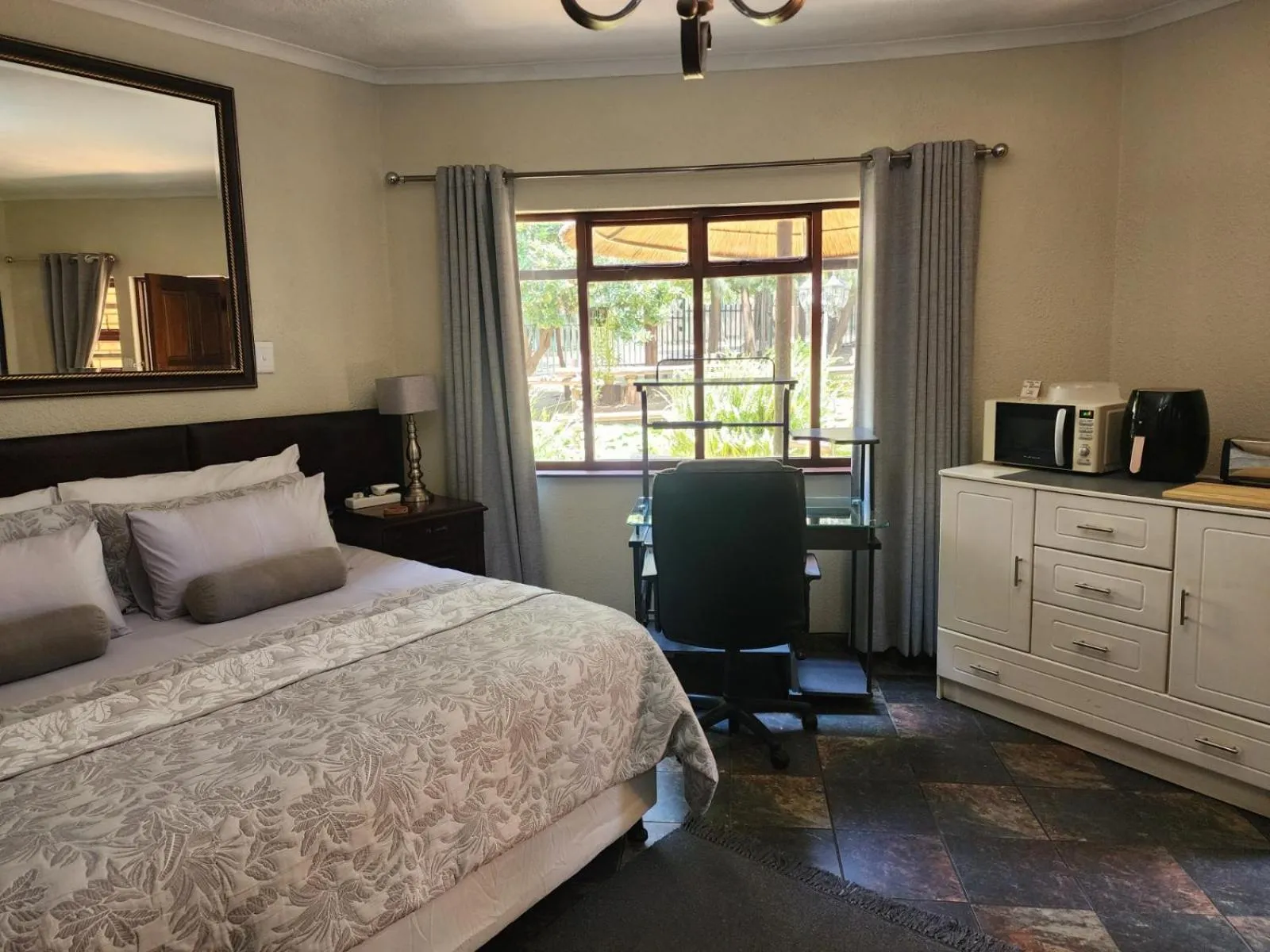 Bed in Goodnight Guest Lodge