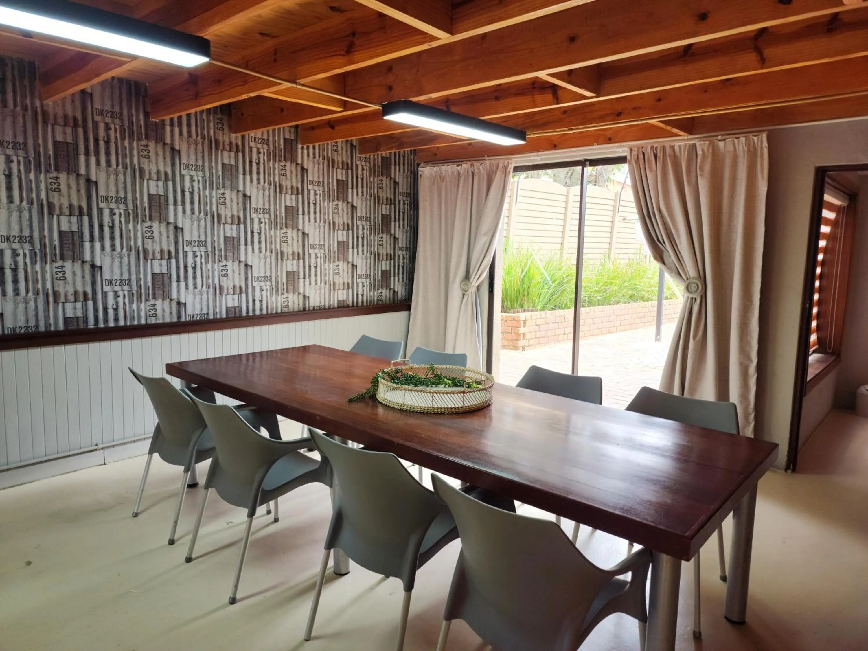 Goodnight Guest Lodge