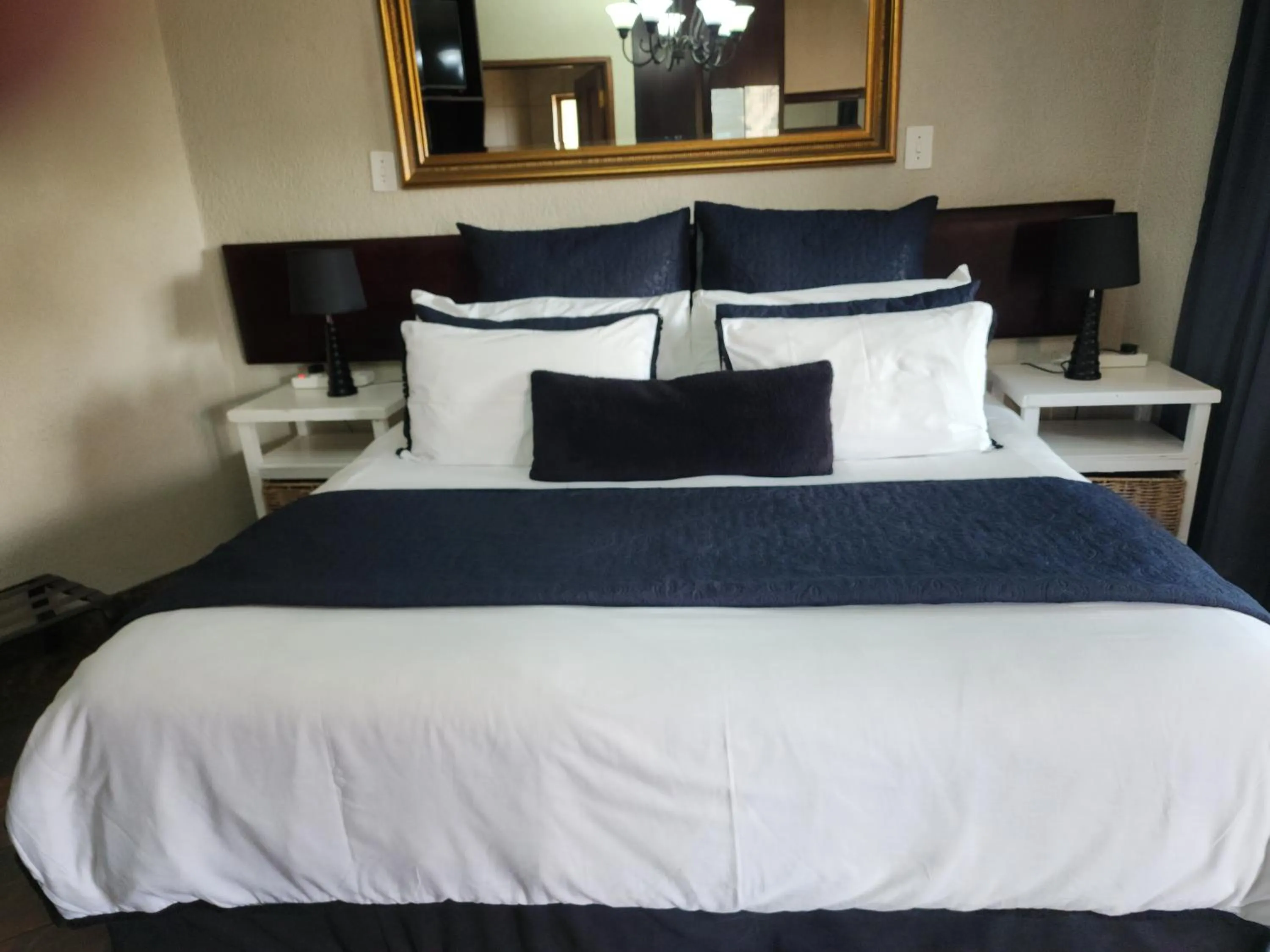 Bed in Goodnight Guest Lodge