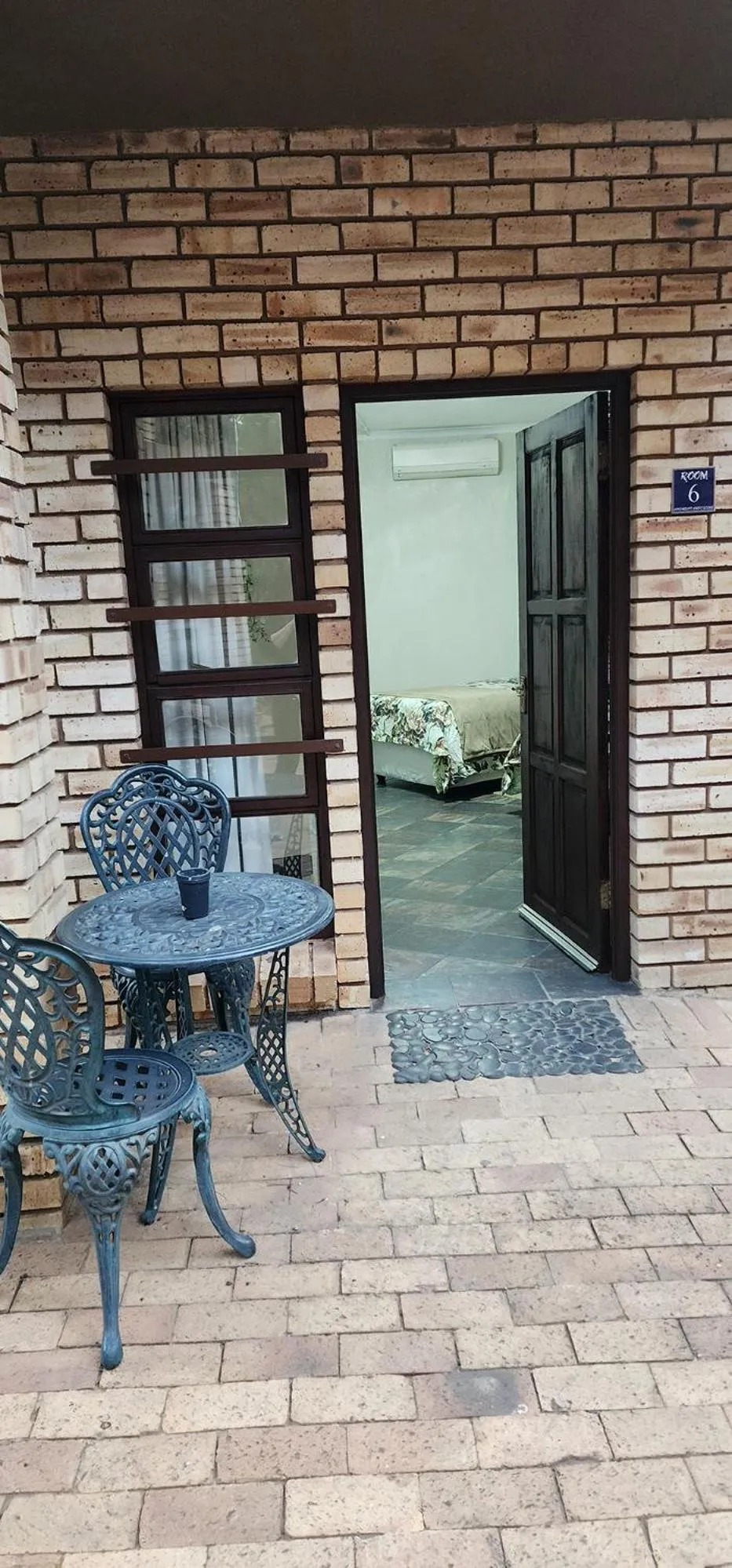 Goodnight Guest Lodge