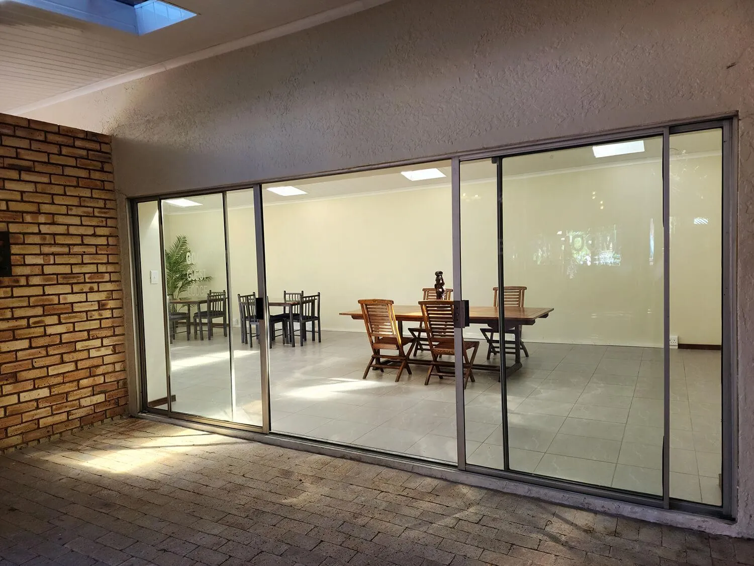 Goodnight Guest Lodge