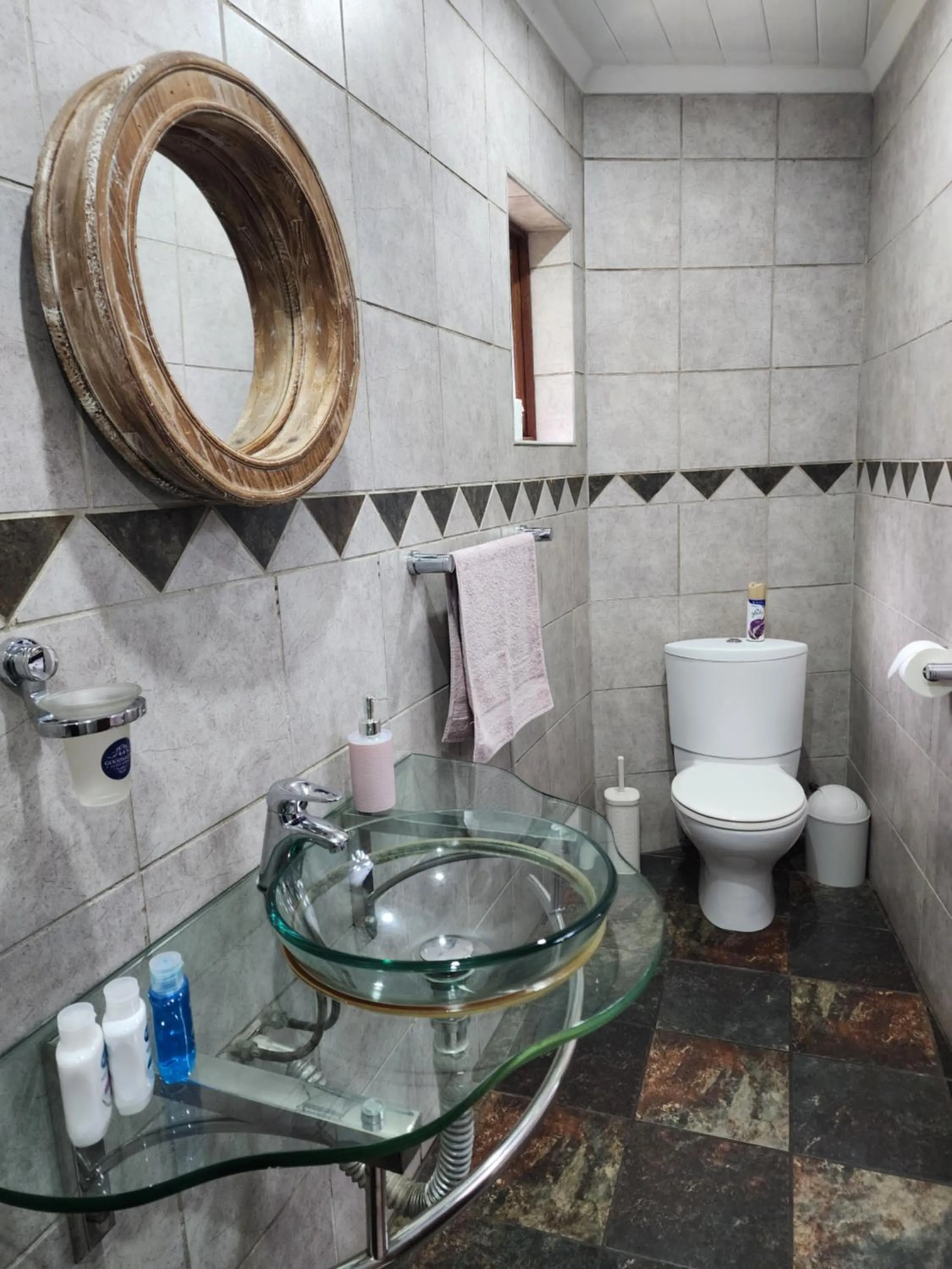 Goodnight Guest Lodge