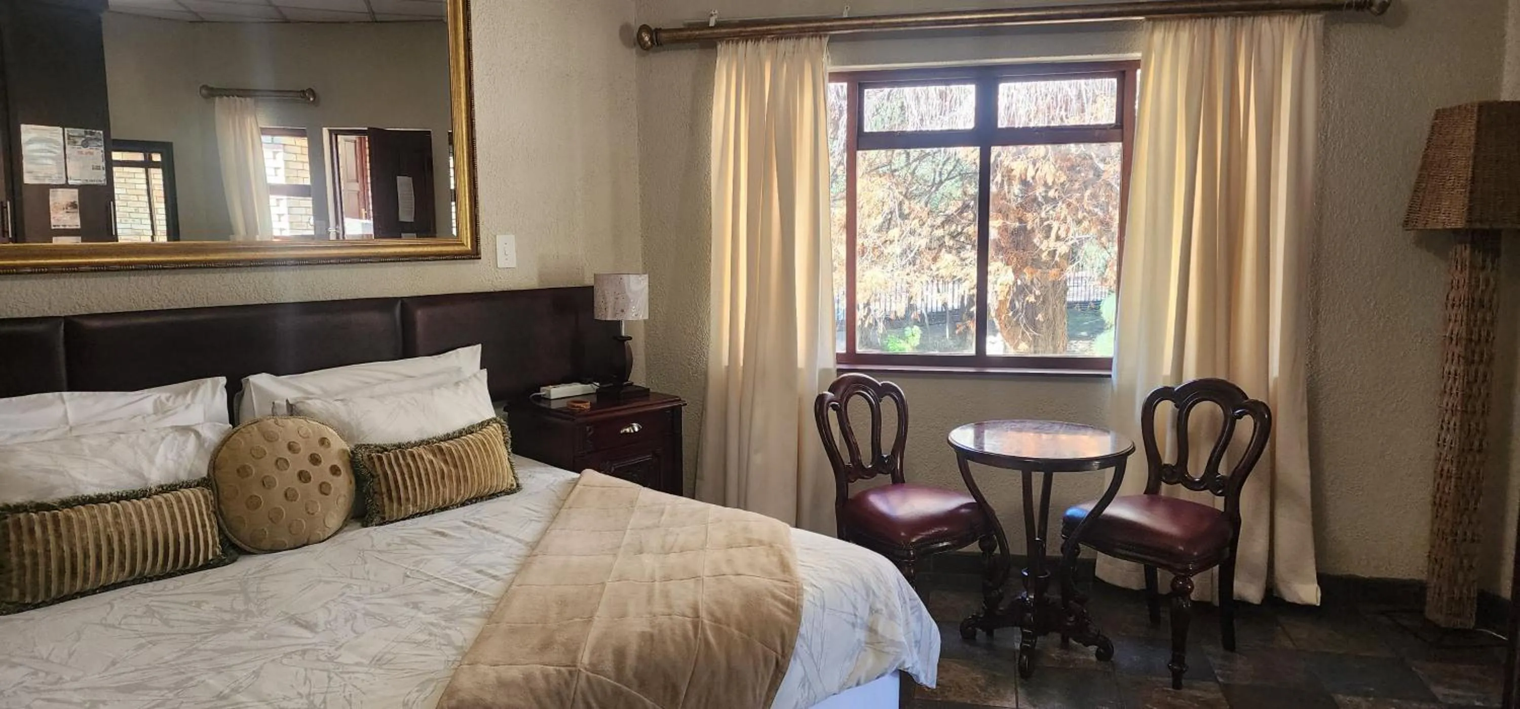 Bed in Goodnight Guest Lodge