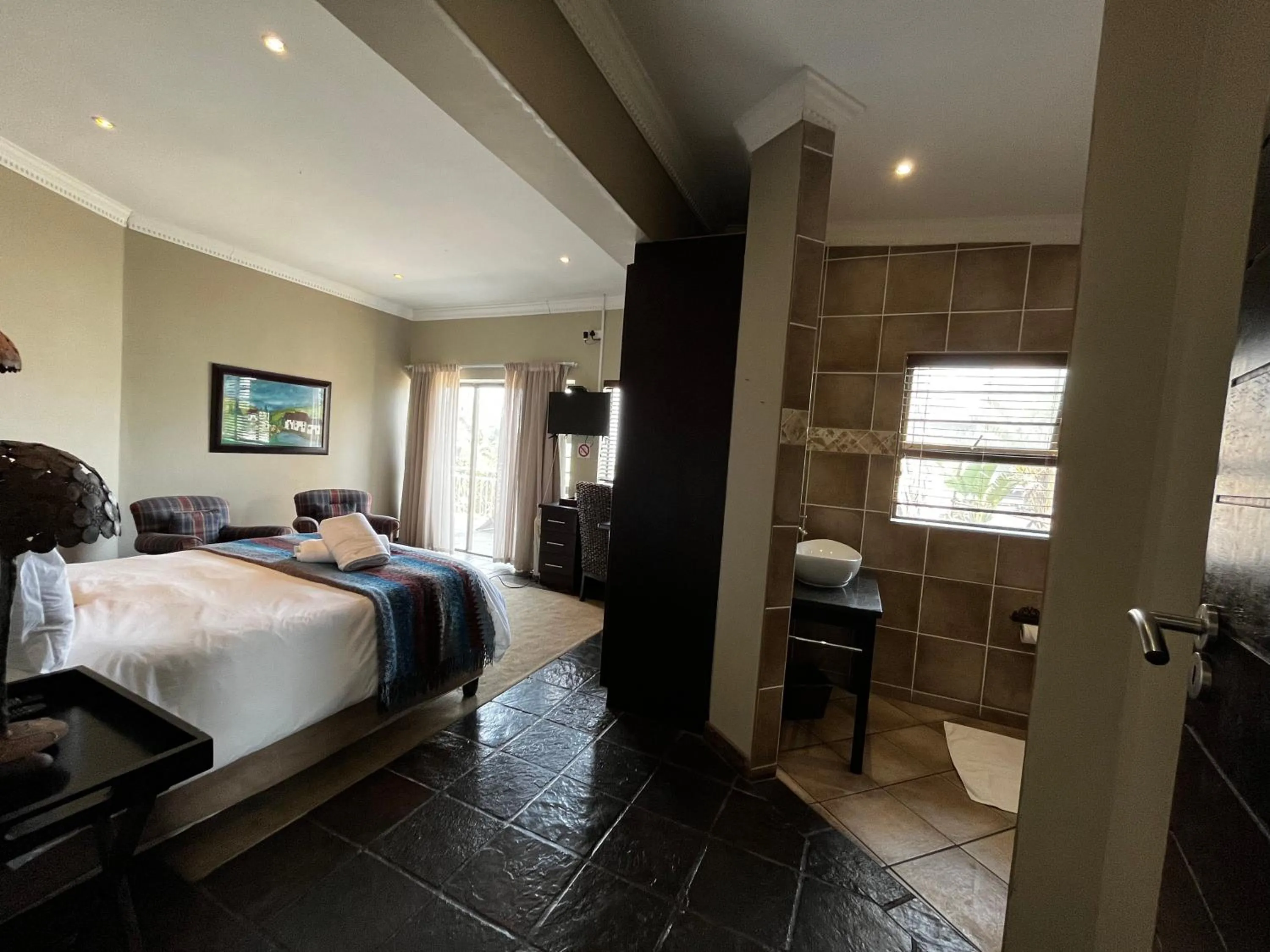 Photo of the whole room, Bed in House Haven Guesthouse