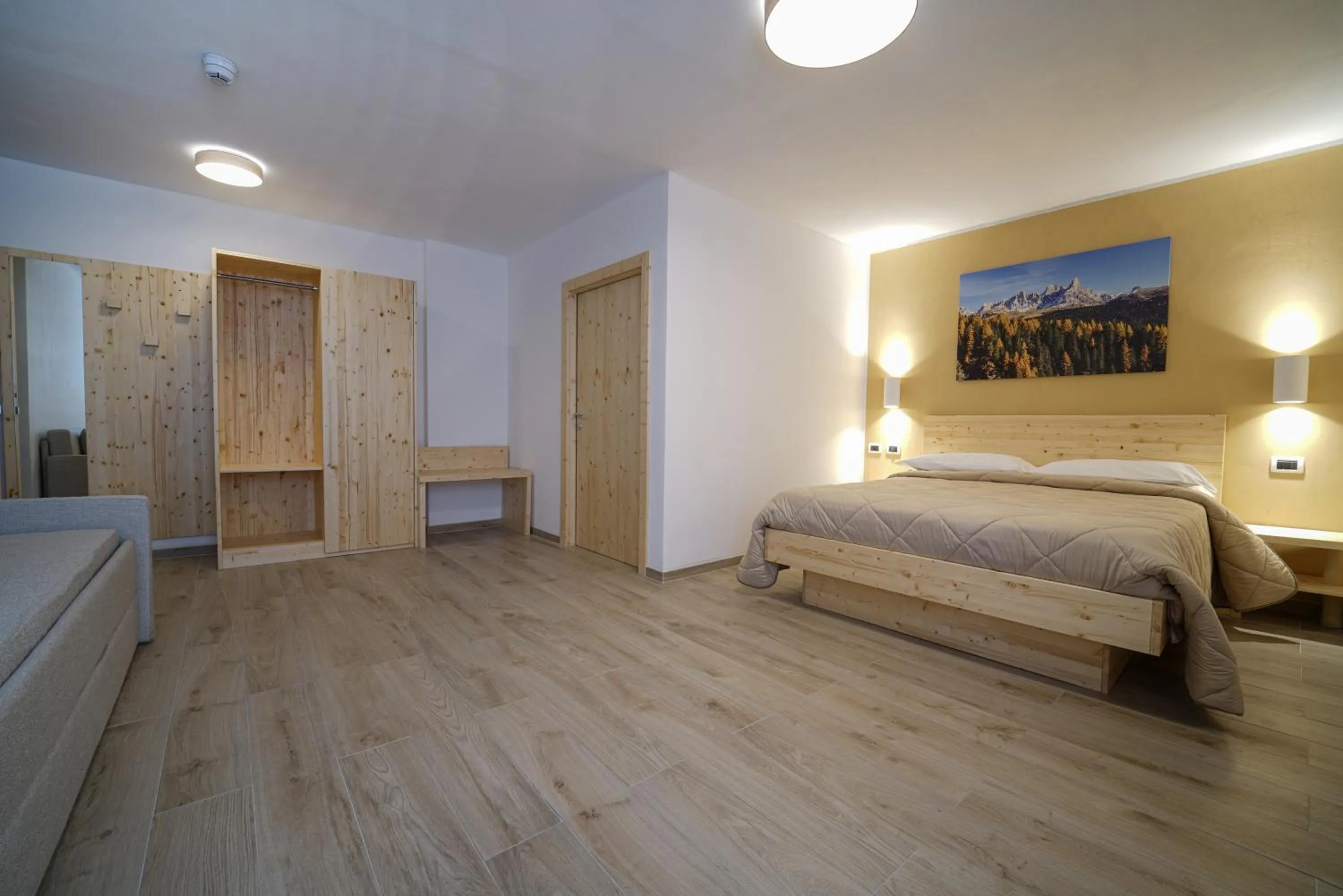 Photo of the whole room, Bed in GH Hotel Monzoni