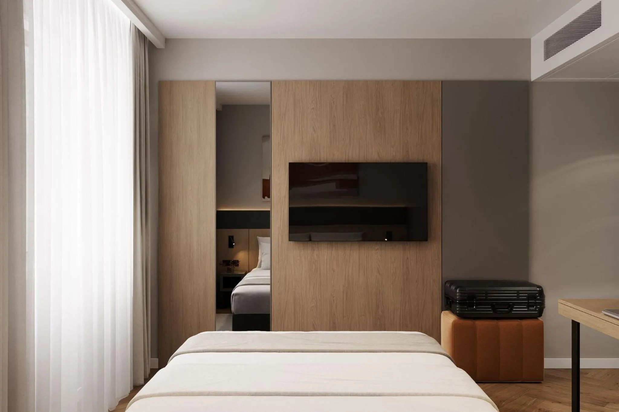 TV and multimedia, Bed in Tailormade Hotel METROPOL St Gallen