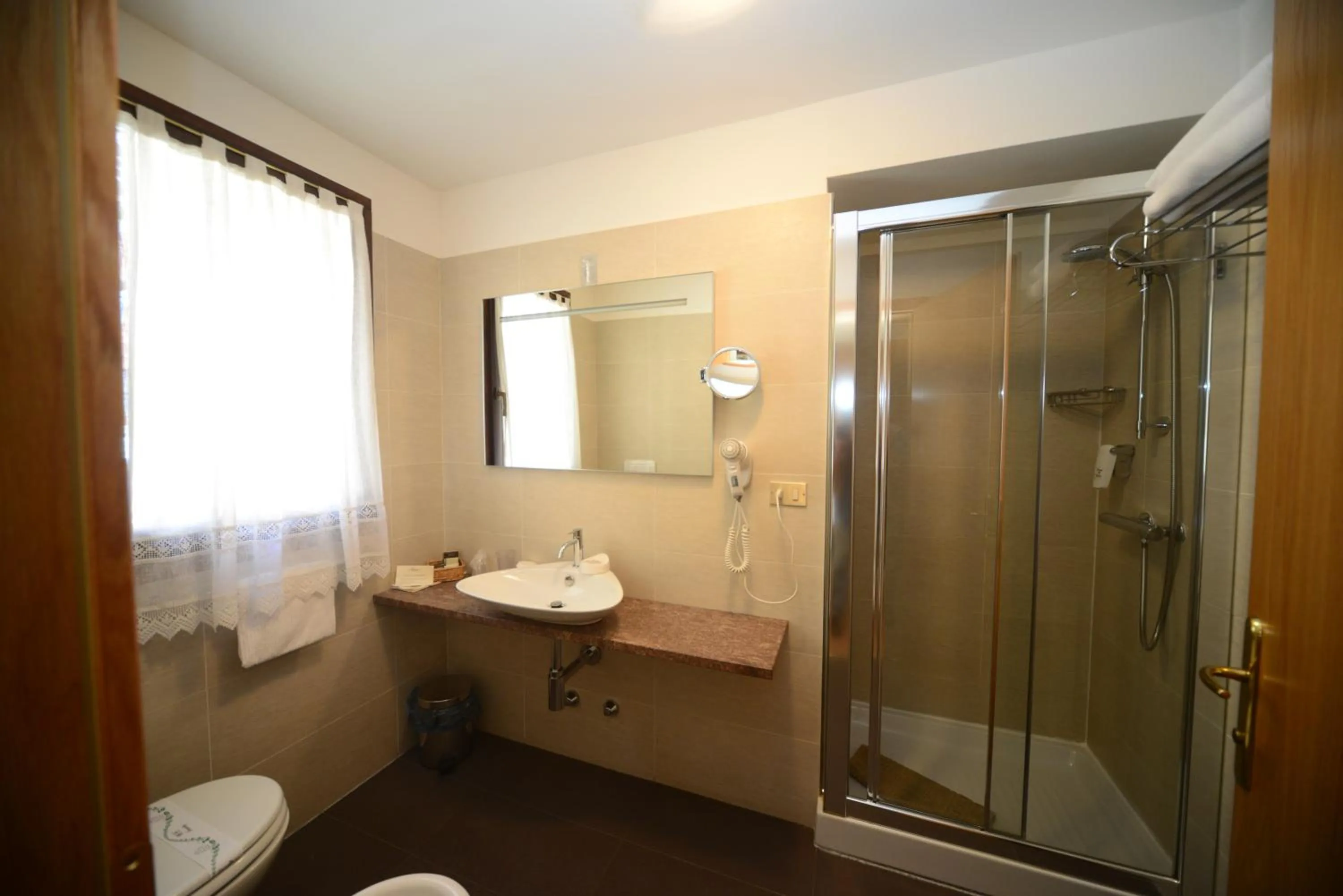 Bathroom in Hotel Crozzon