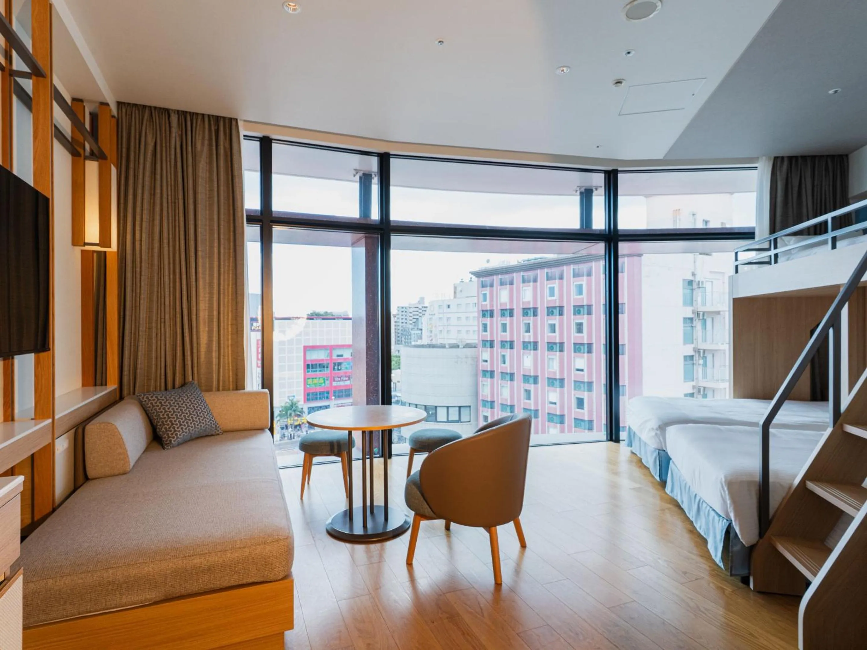 Bed in JR Kyushu Hotel Blossom Naha