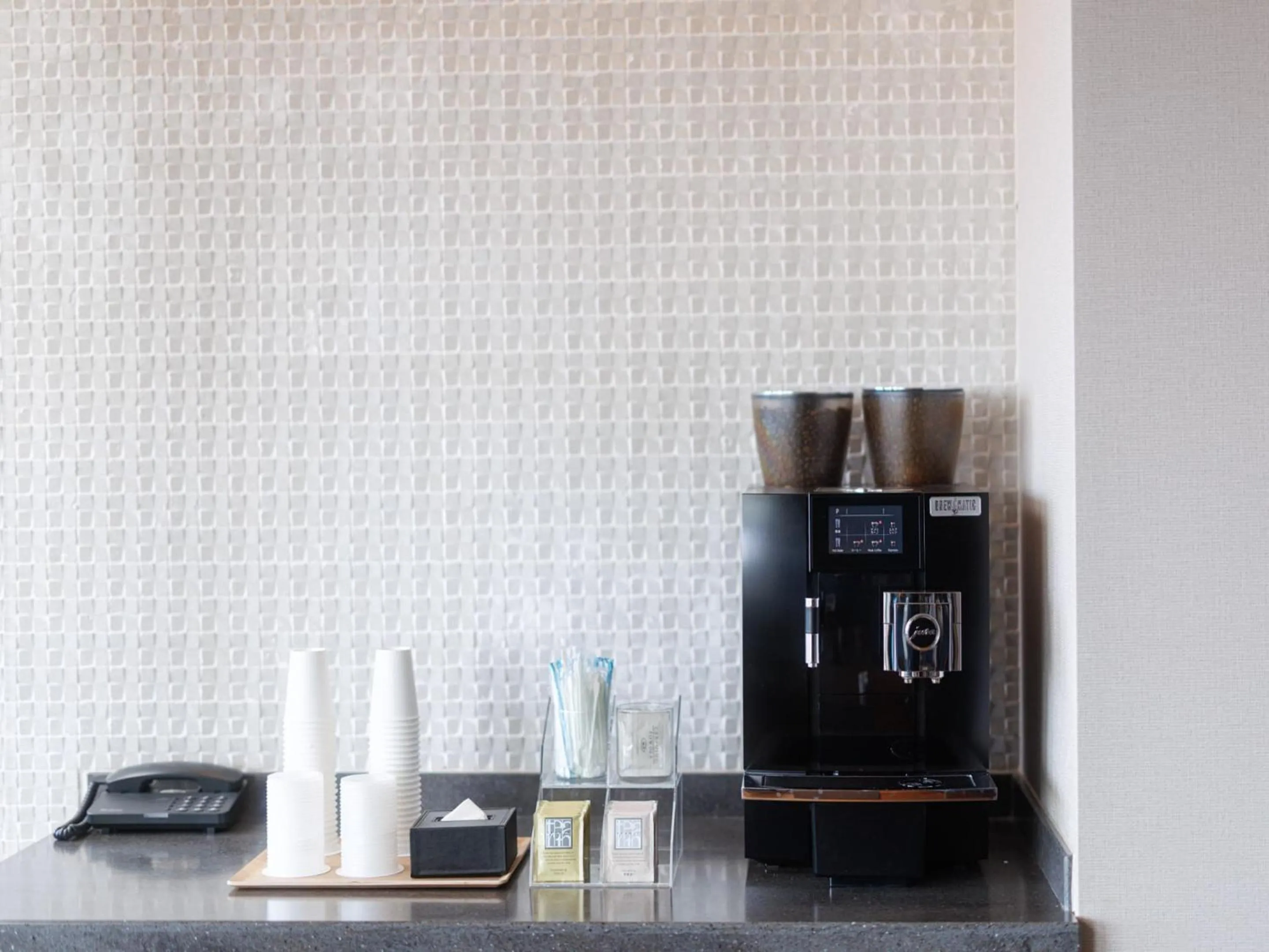 Lounge or bar in JR Kyushu Hotel Blossom Naha