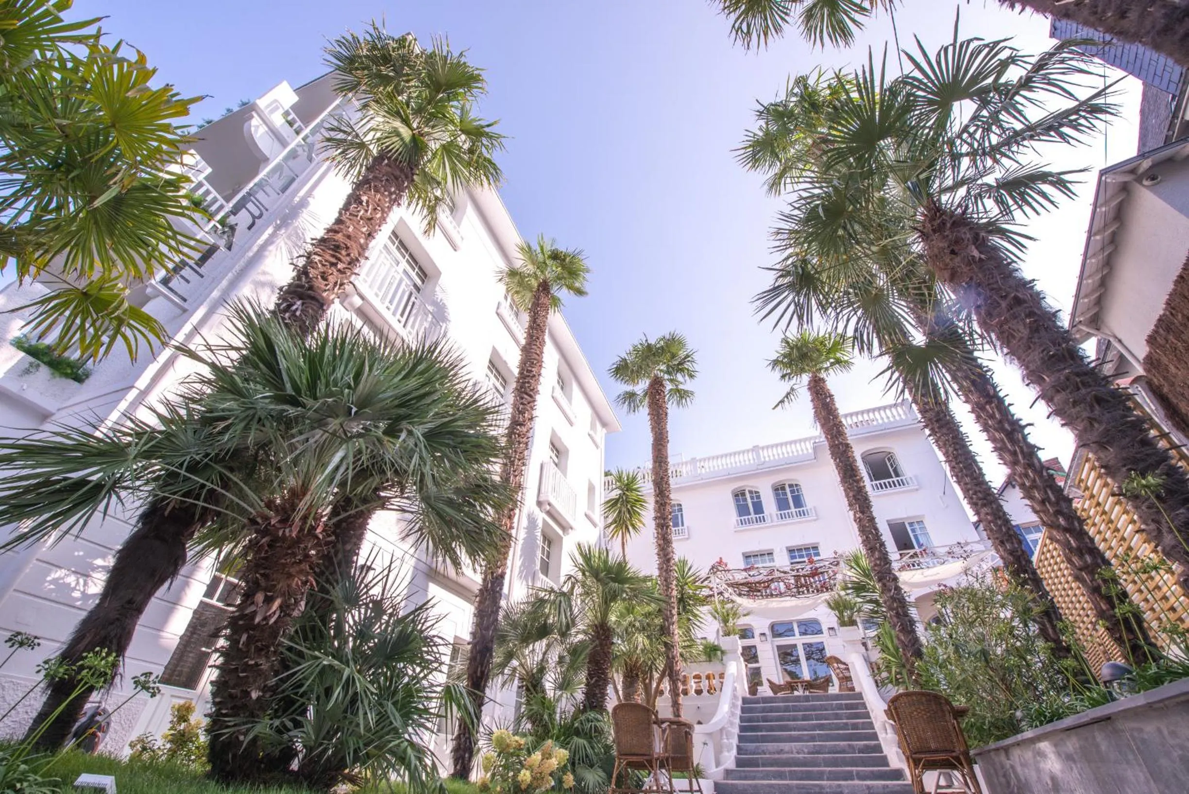 Property building in La Palmeraie