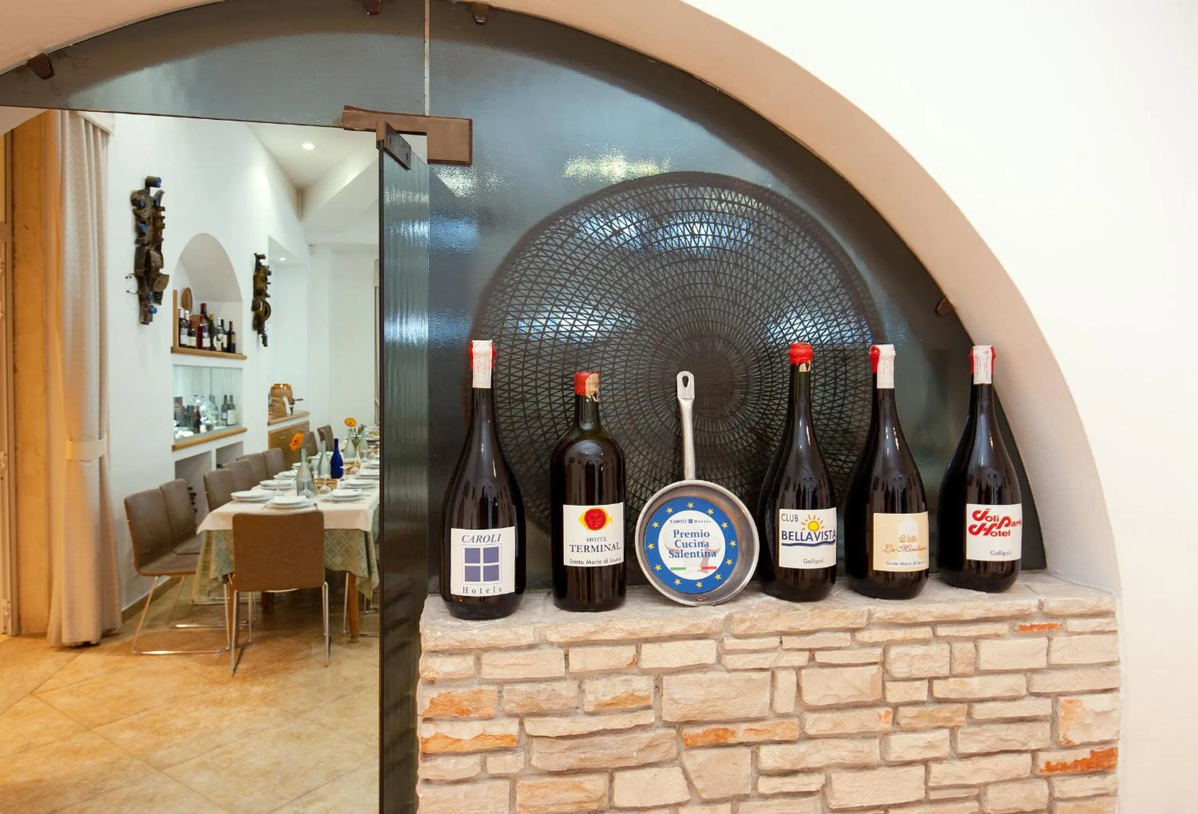 Restaurant/places to eat in Joli Park Hotel - Caroli Hotels