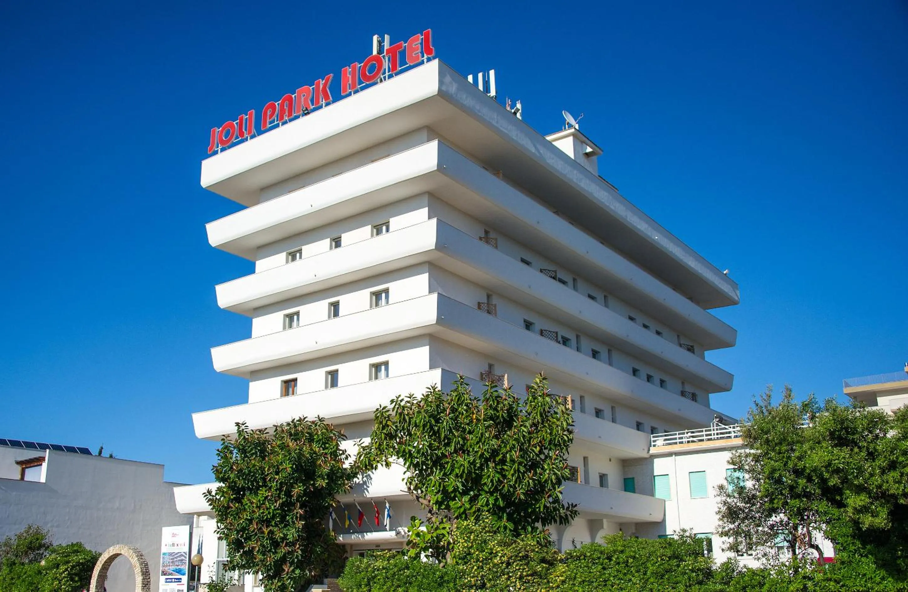 City view in Joli Park Hotel - Caroli Hotels