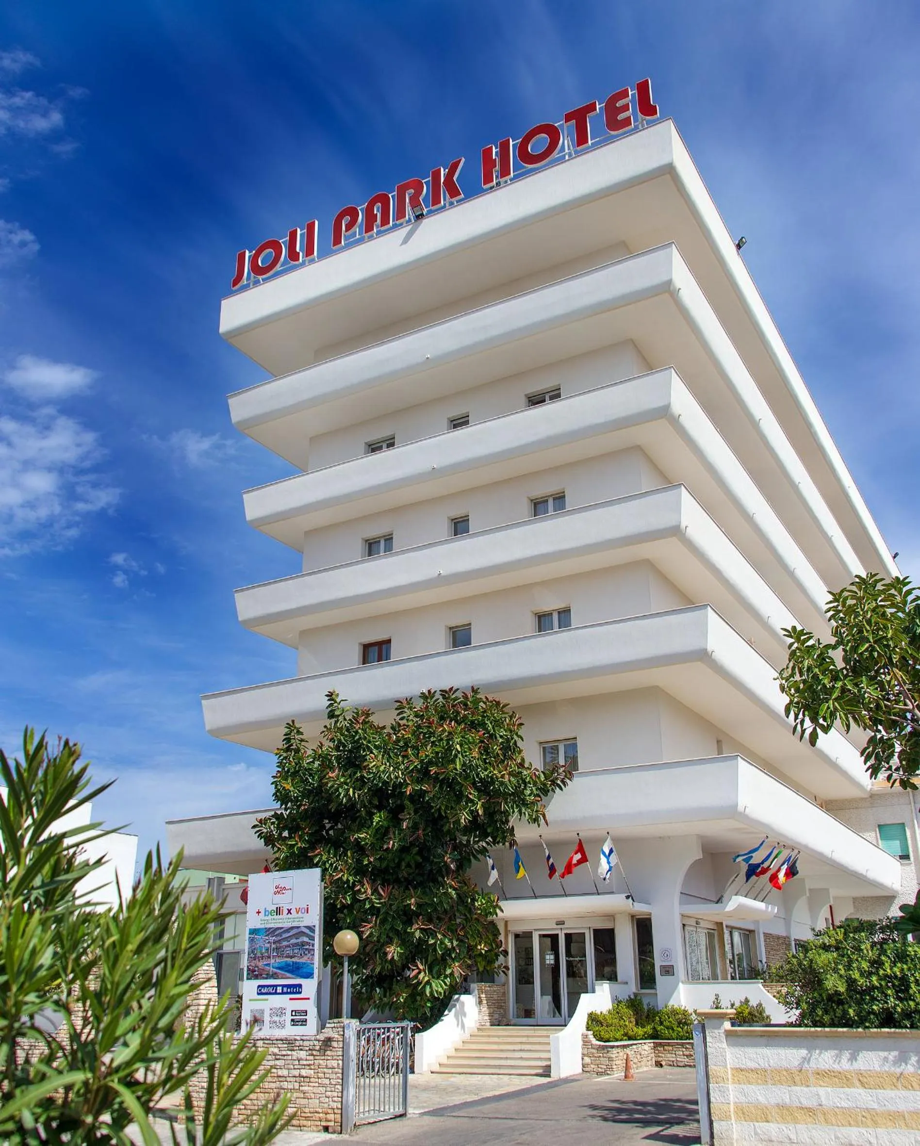 Property building in Joli Park Hotel - Caroli Hotels