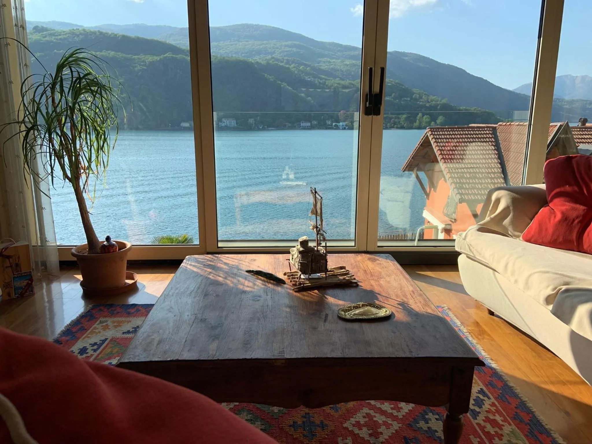 Lake view in B&B Dolce vista al lago Lugano