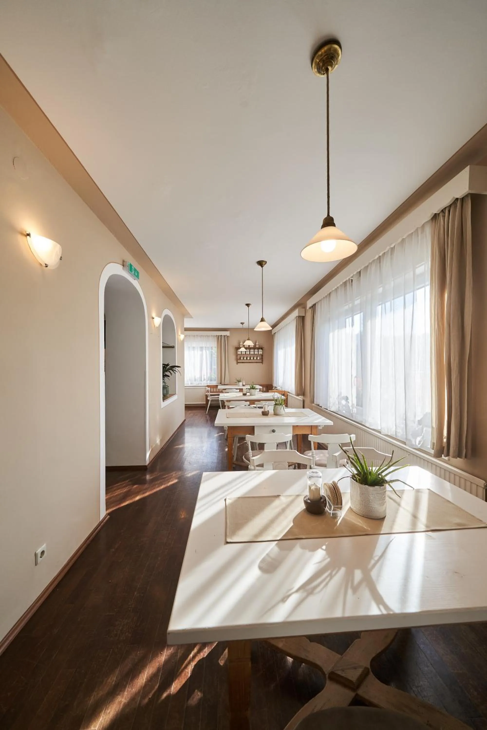 Restaurant/places to eat in Breitenfelderhof zur Riegersburg