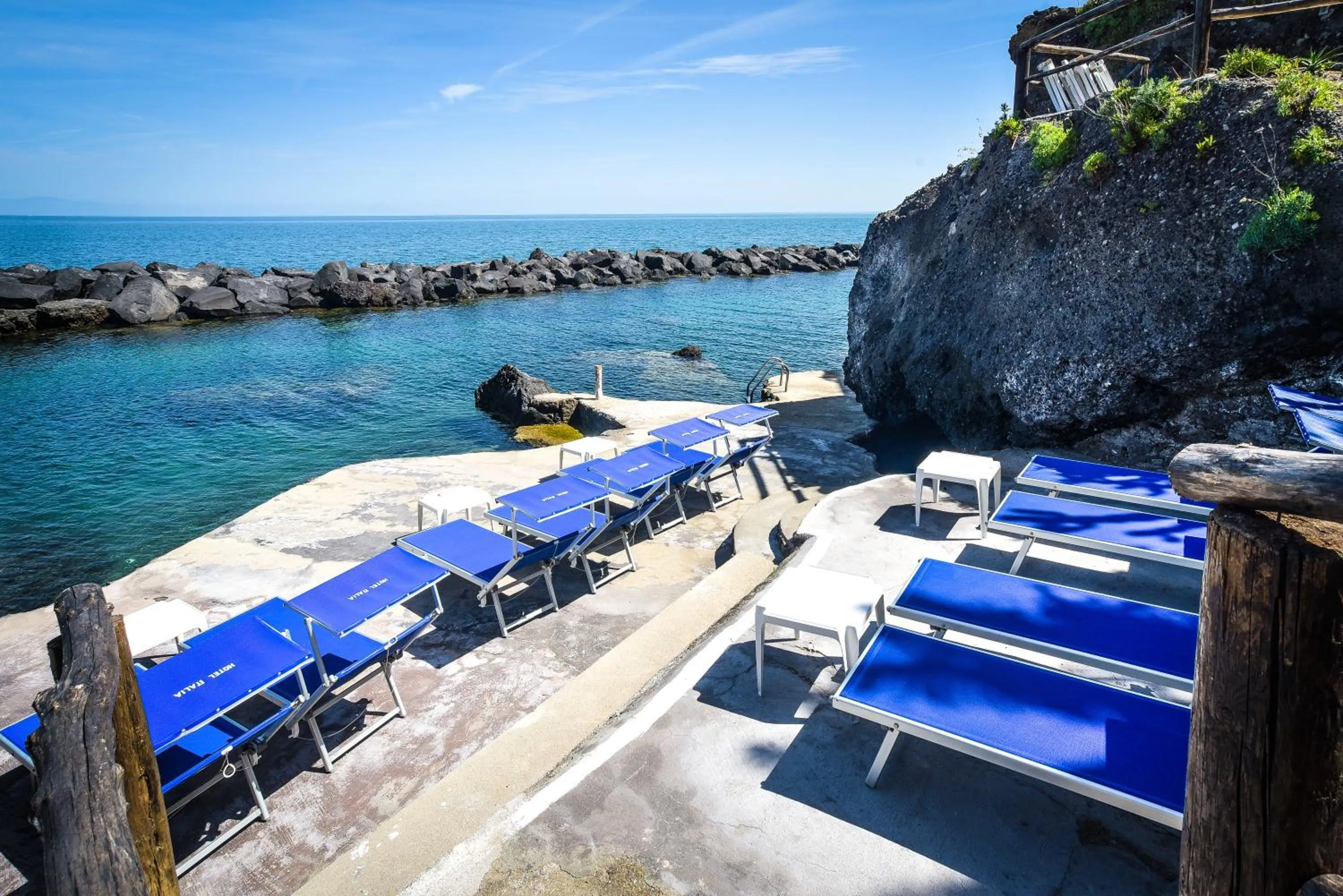 Day in Albergo Italia - Beach Hotel