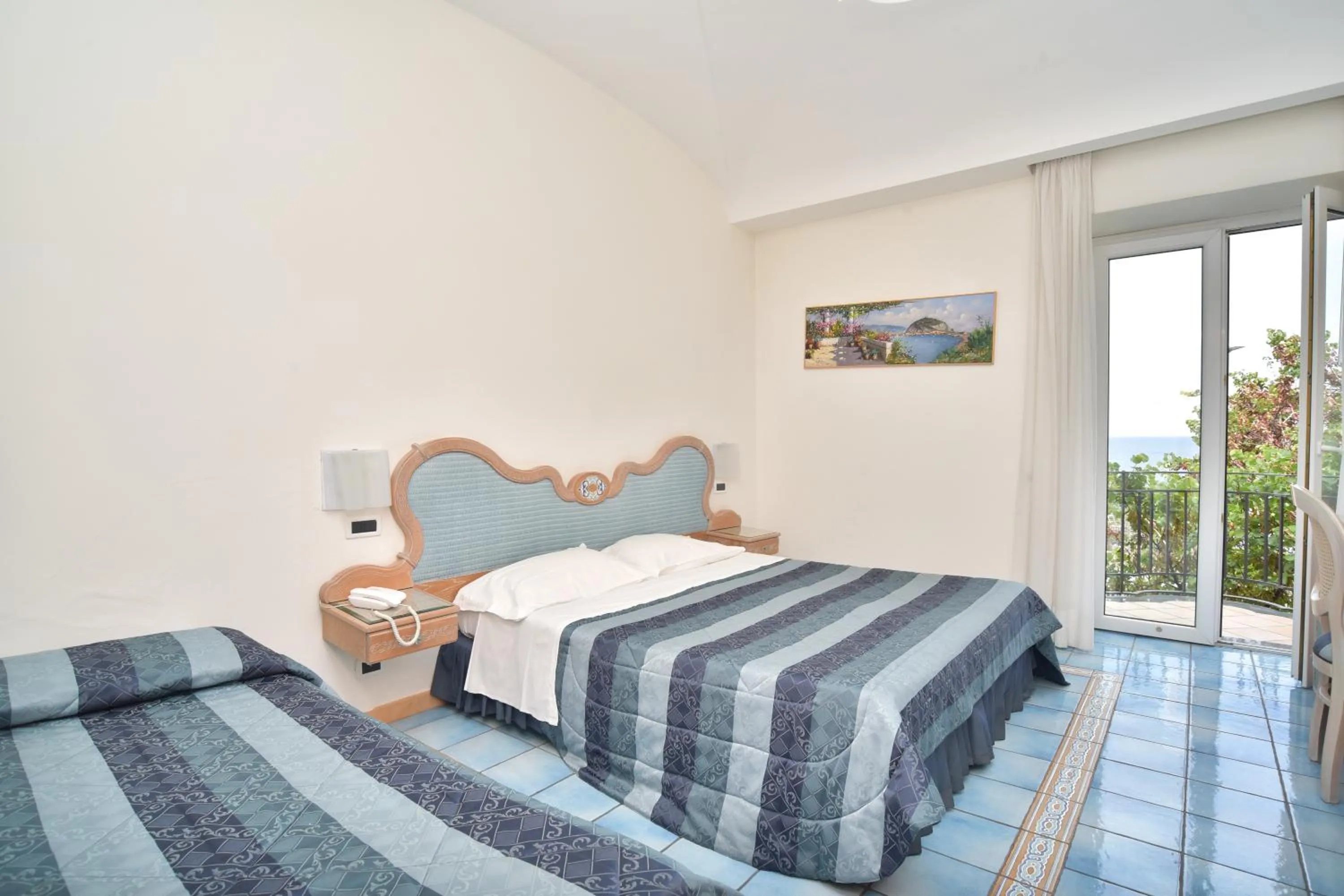 Bedroom, Bed in Albergo Italia - Beach Hotel