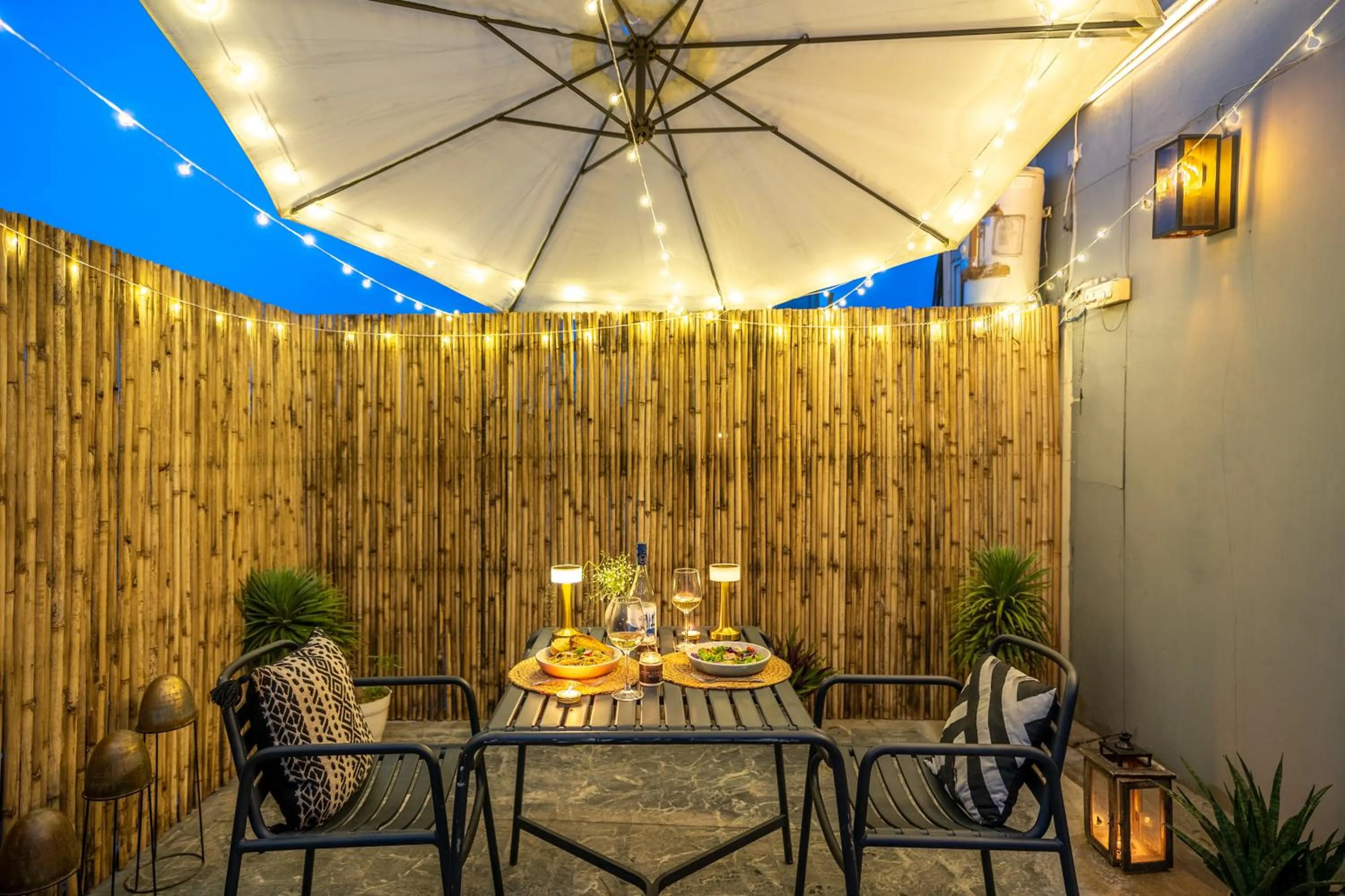 Patio in Minimalist One Hauz Khas Village