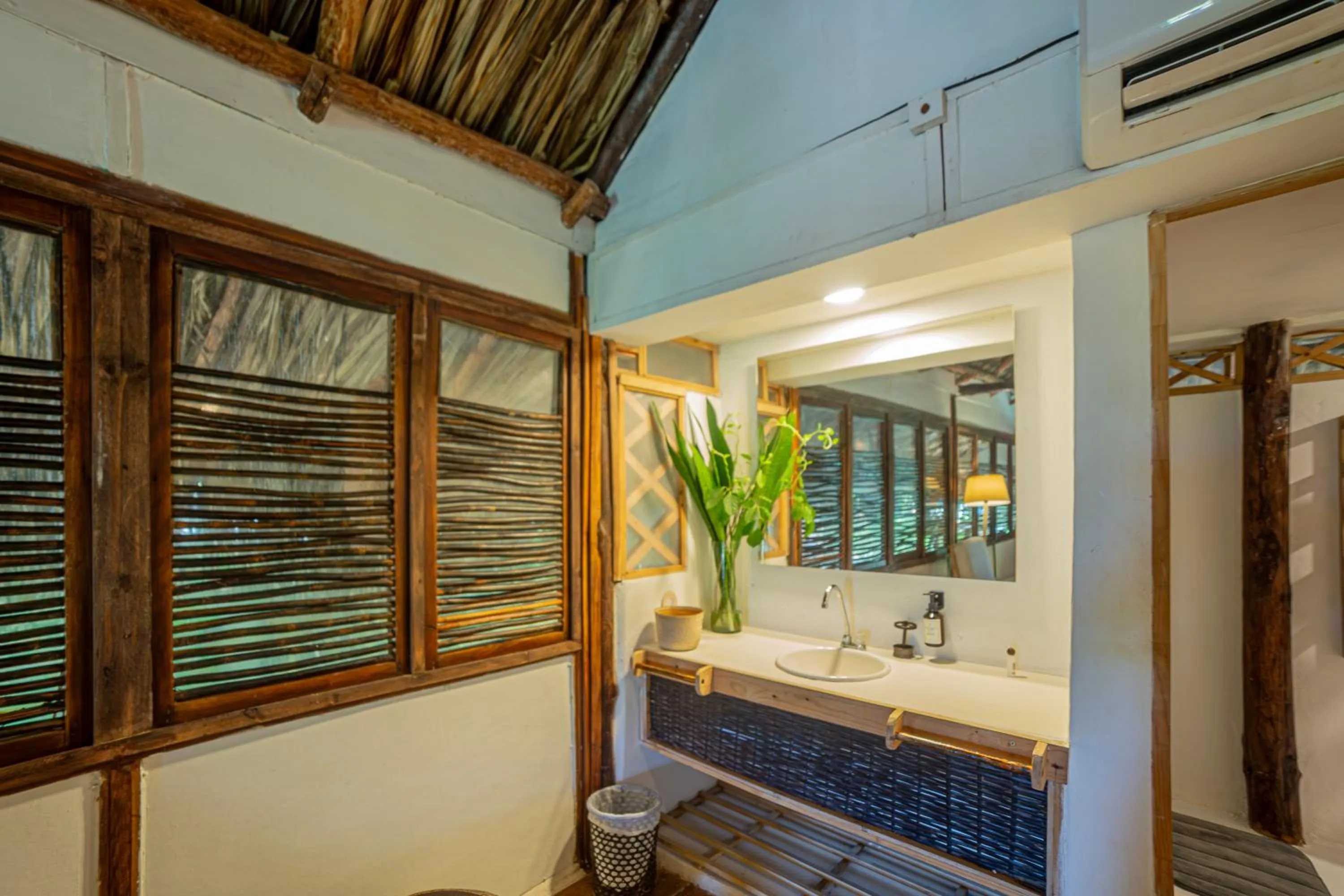 Bathroom in Hotel Playa Scondida Barú