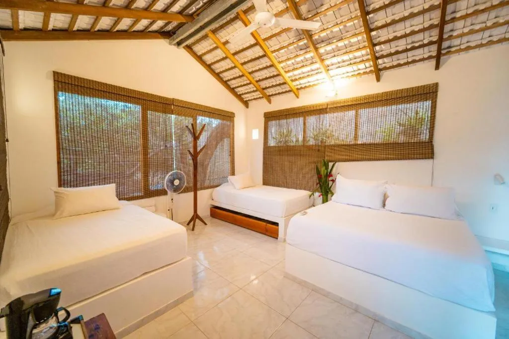 Bed in Hotel Playa Scondida Barú