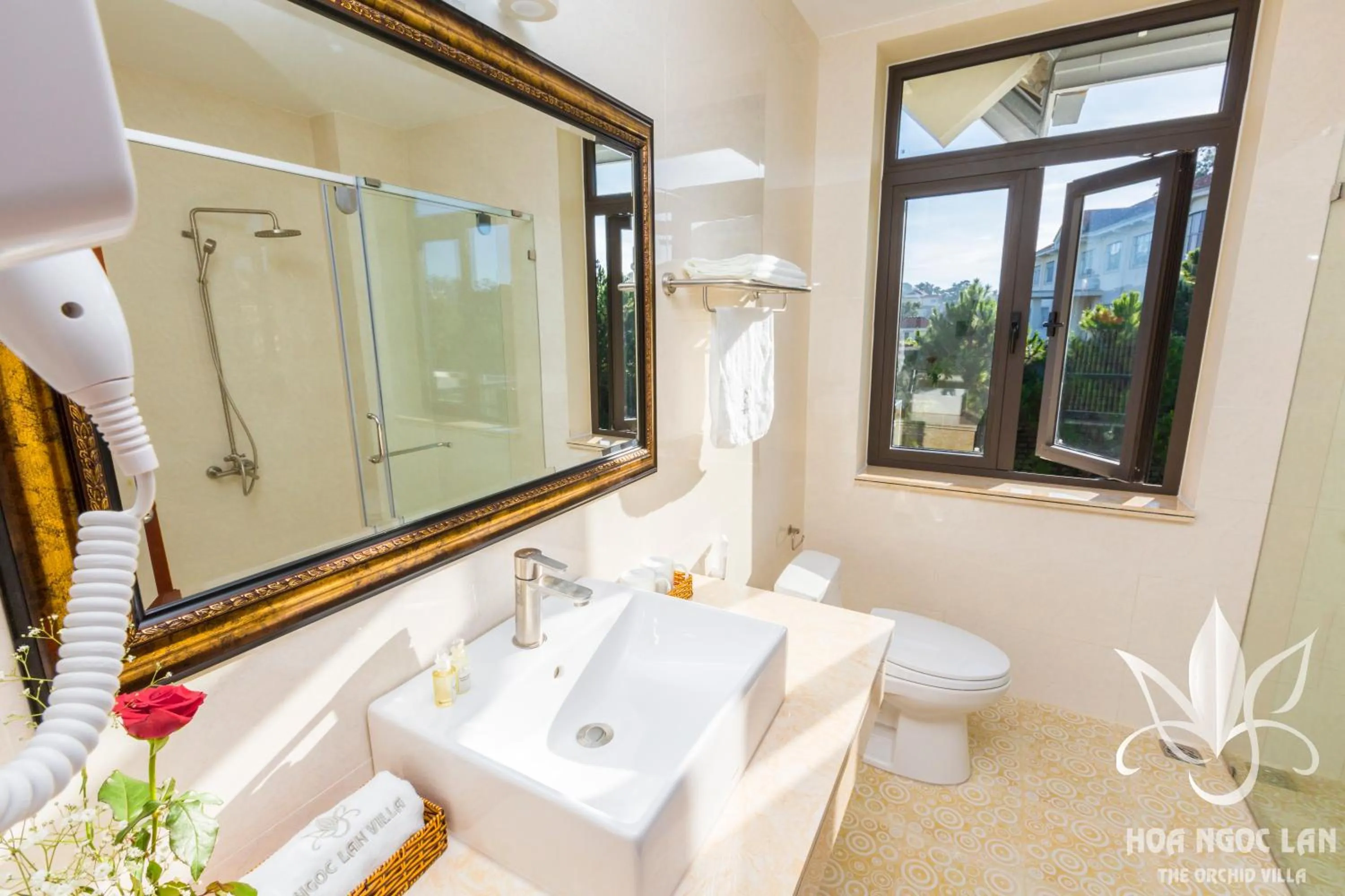 Bathroom in Hoa Ngoc Lan - The Orchid Villa Dalat