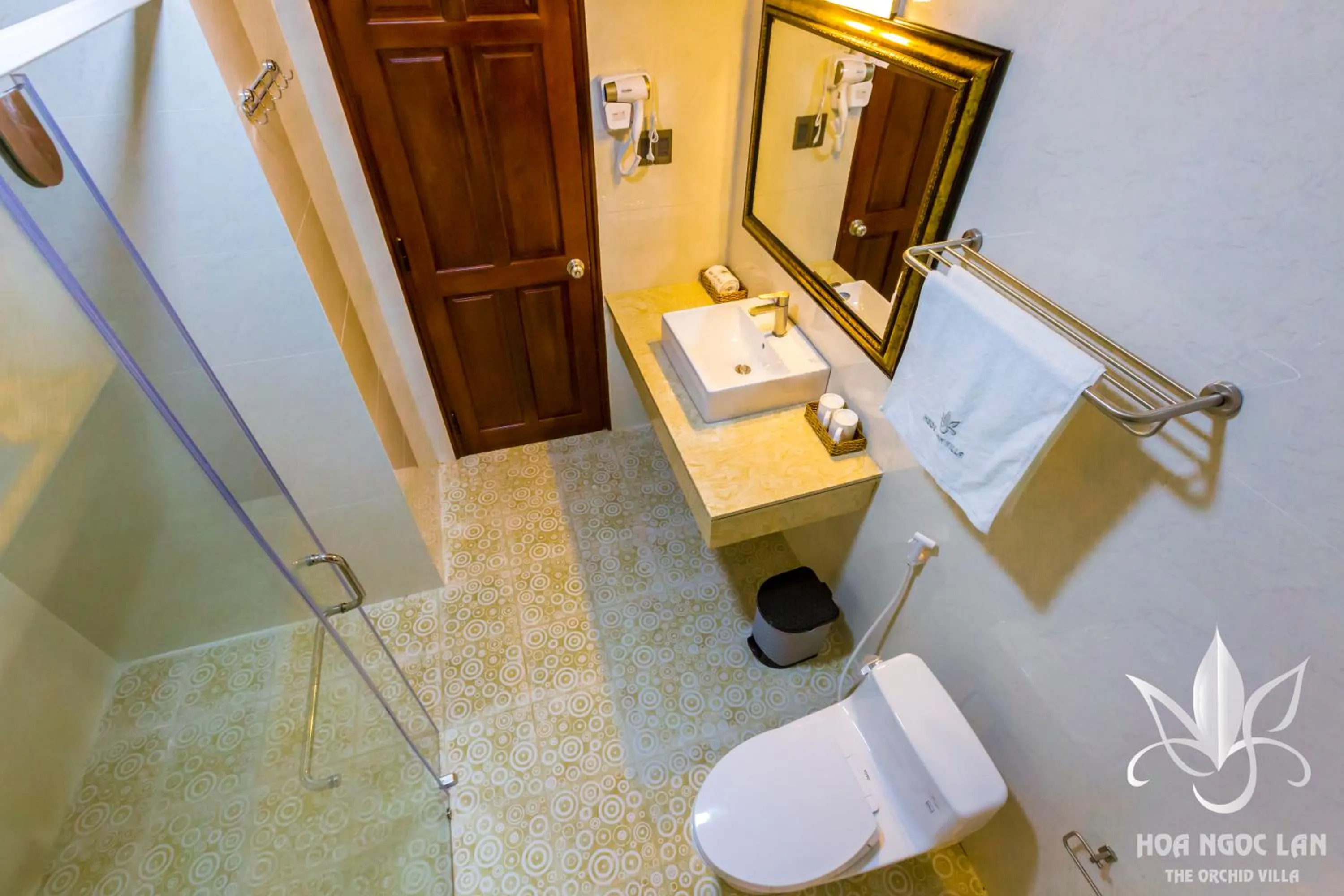 Toilet in Hoa Ngoc Lan - The Orchid Villa Dalat